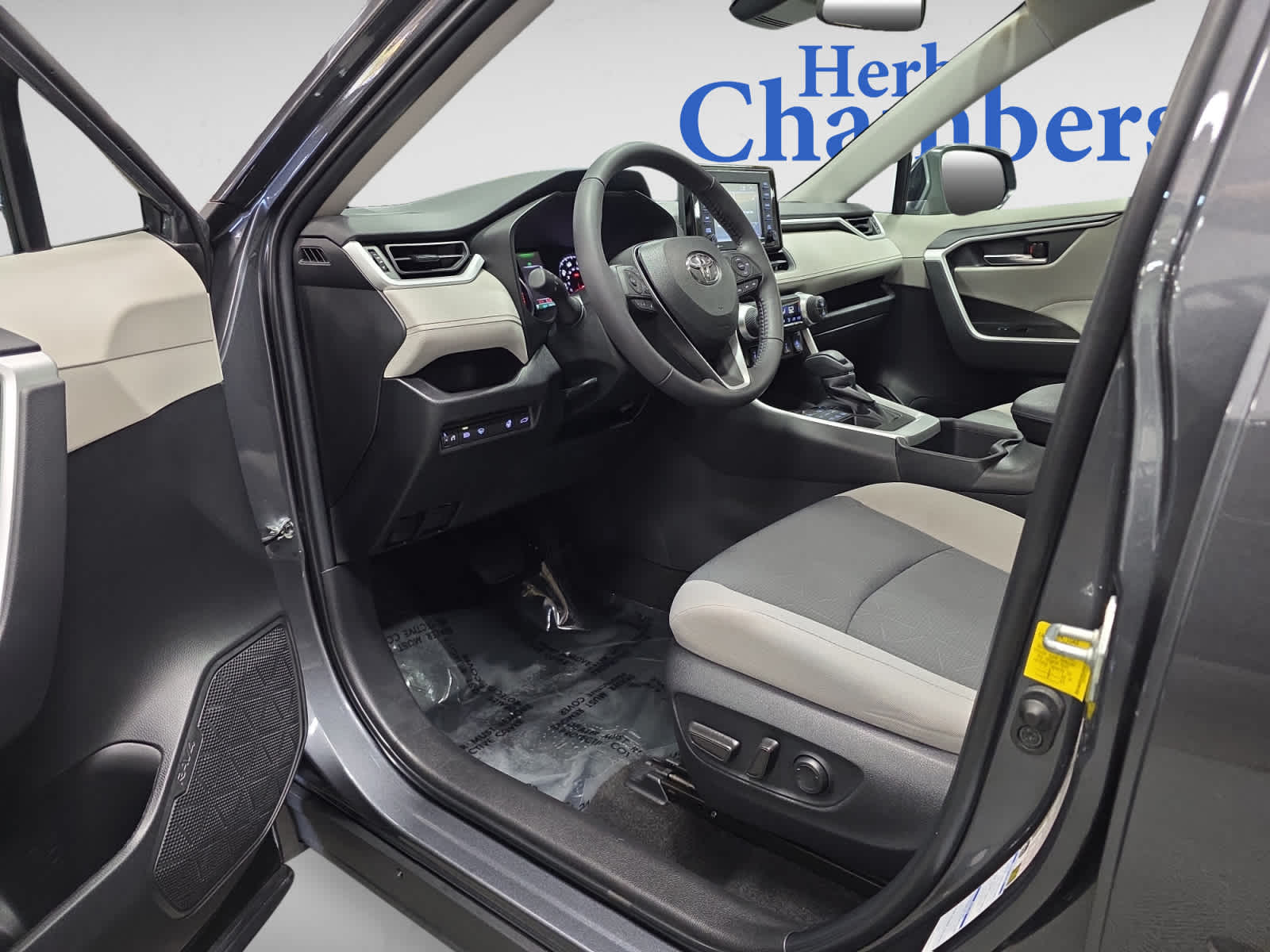 used 2022 Toyota RAV4 car, priced at $30,197