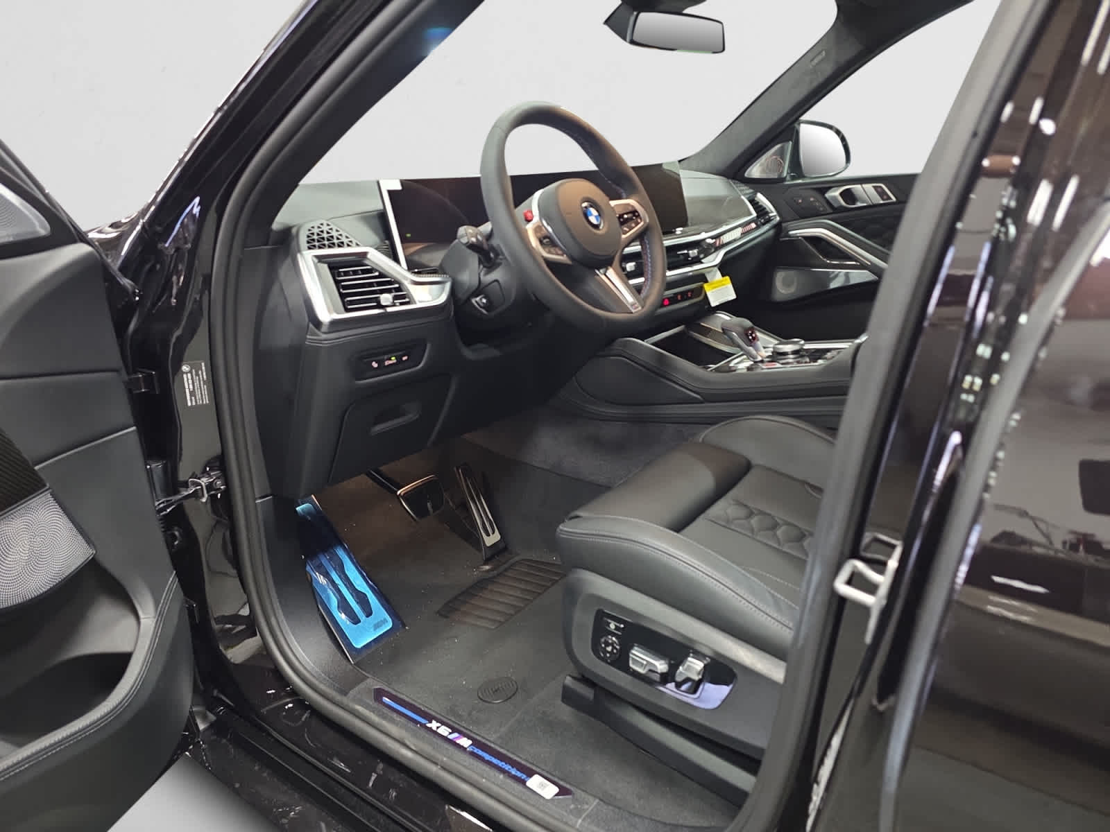 new 2026 BMW X6 M car, priced at $152,500