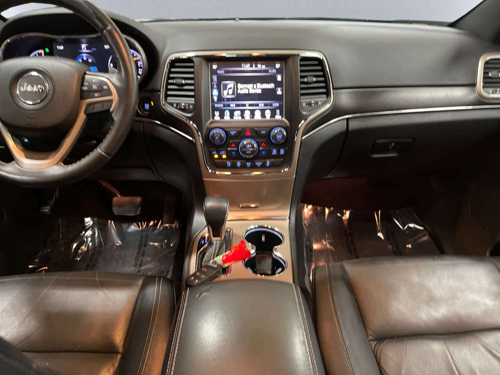 used 2016 Jeep Grand Cherokee car, priced at $14,498