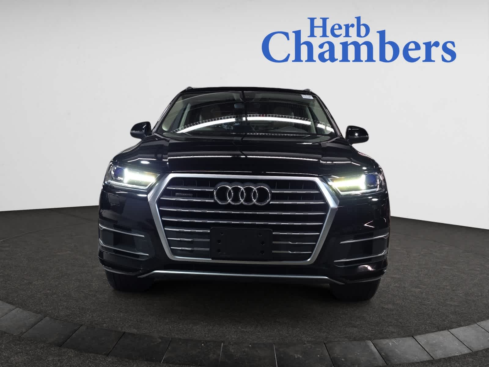used 2019 Audi Q7 car, priced at $23,998