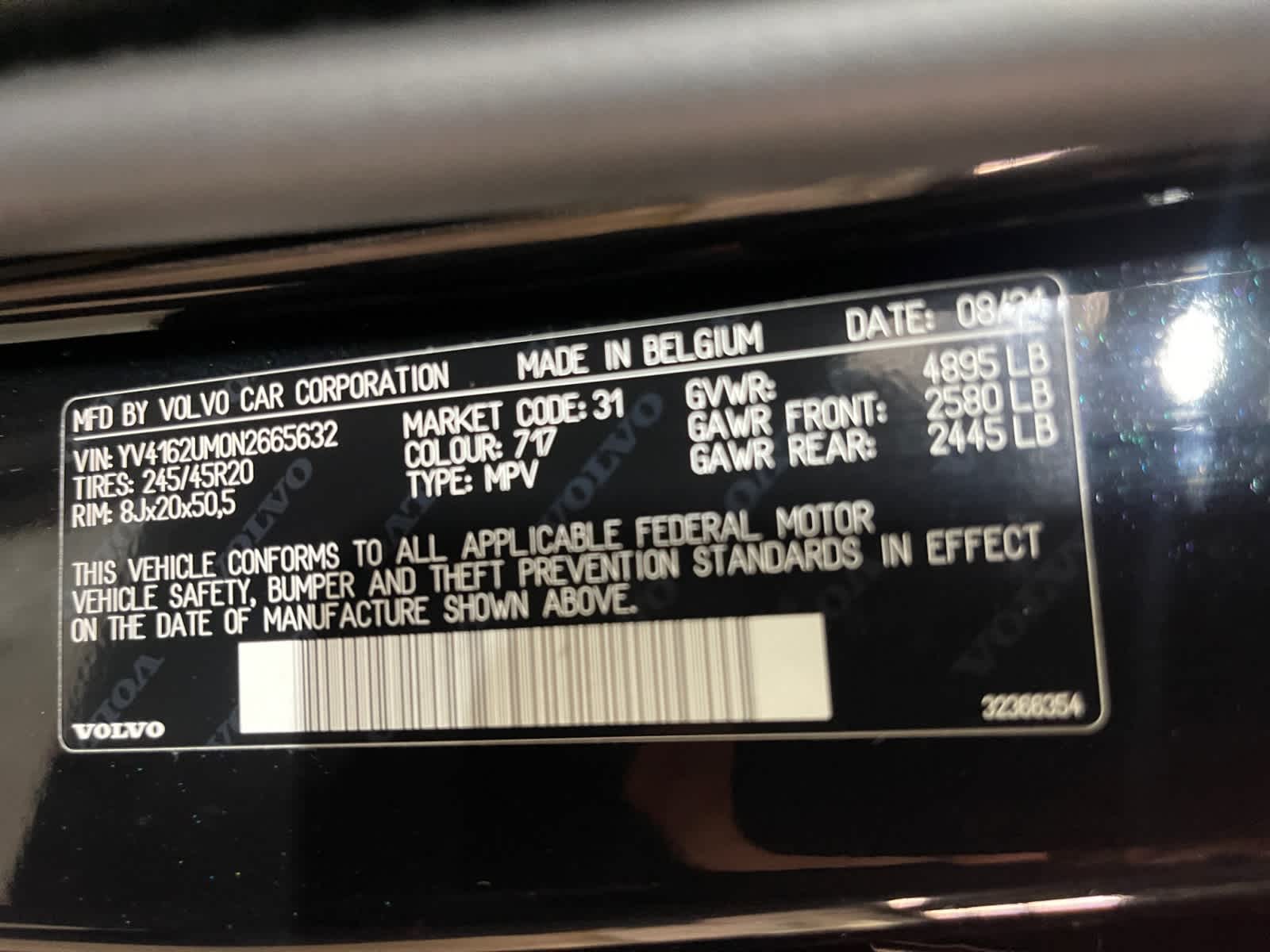 used 2022 Volvo XC40 car, priced at $23,498