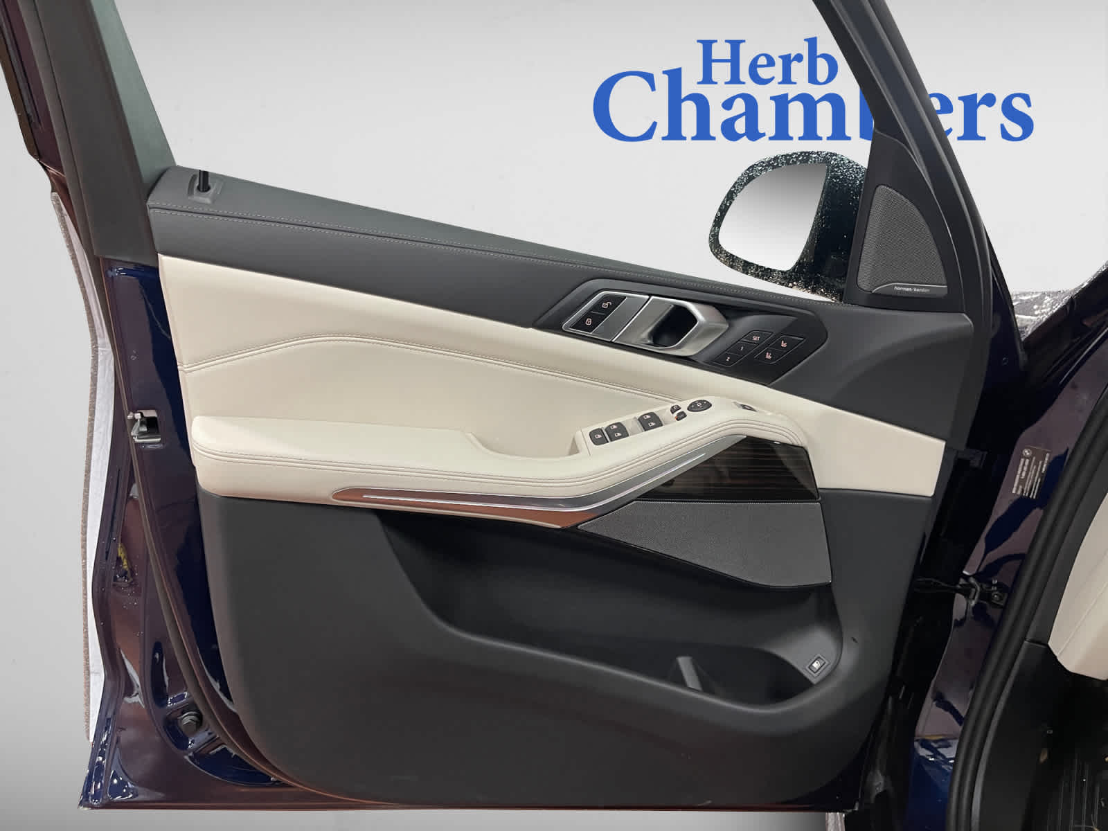 new 2026 BMW X5 PHEV car, priced at $94,725