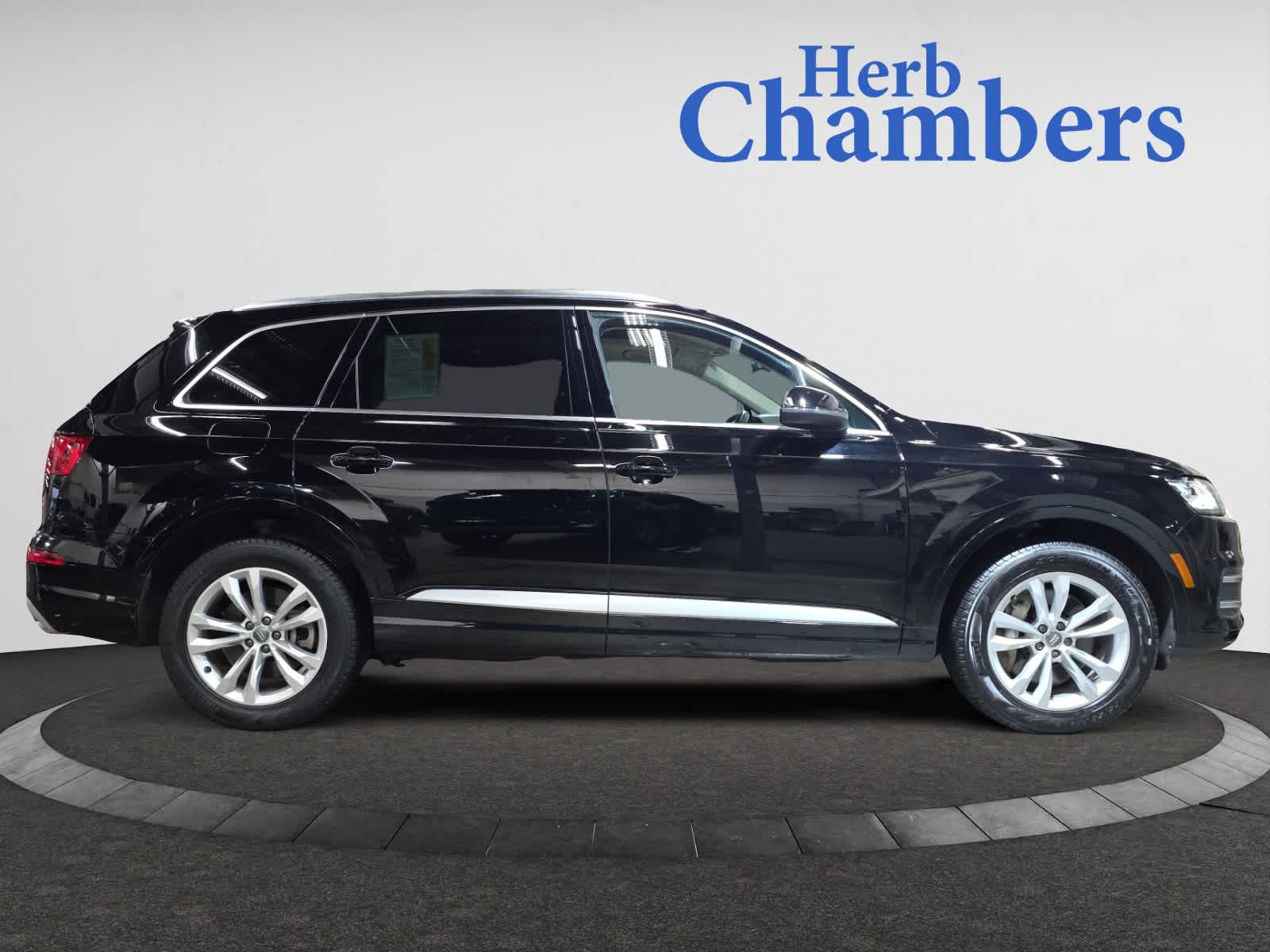 used 2019 Audi Q7 car, priced at $23,998