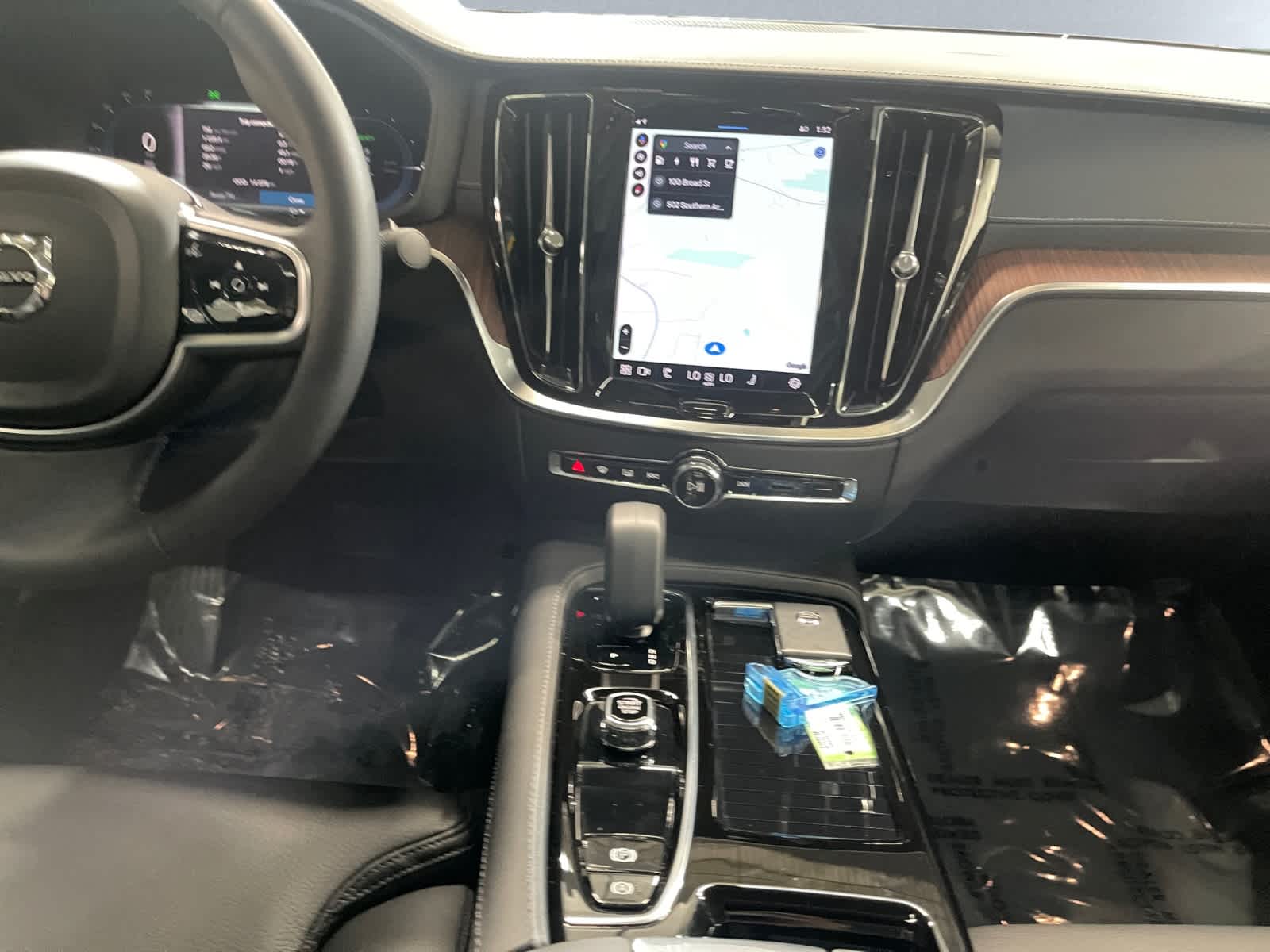 used 2023 Volvo S60 Recharge Plug-In Hybrid car, priced at $38,497