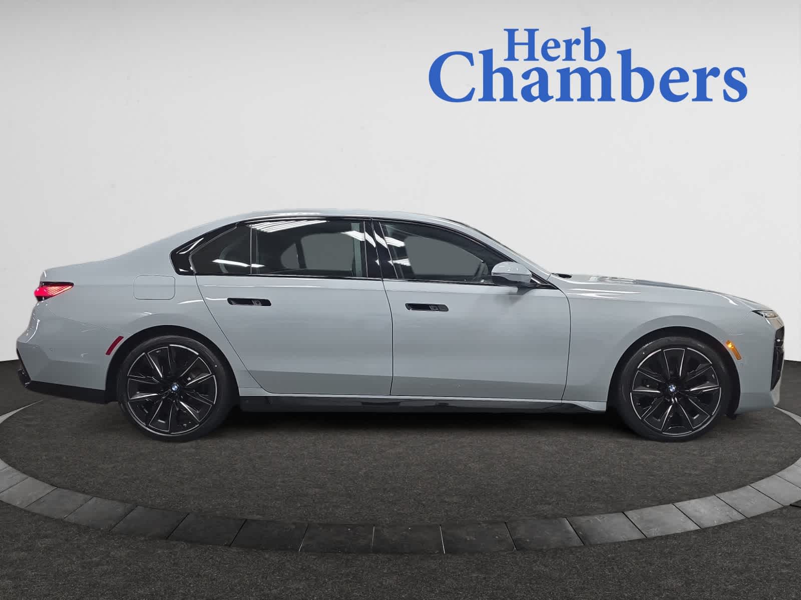 new 2026 BMW 760i car, priced at $148,065