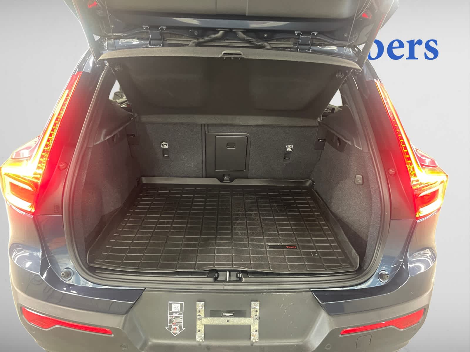 used 2022 Volvo XC40 Recharge Twin Pure Electric car, priced at $26,497