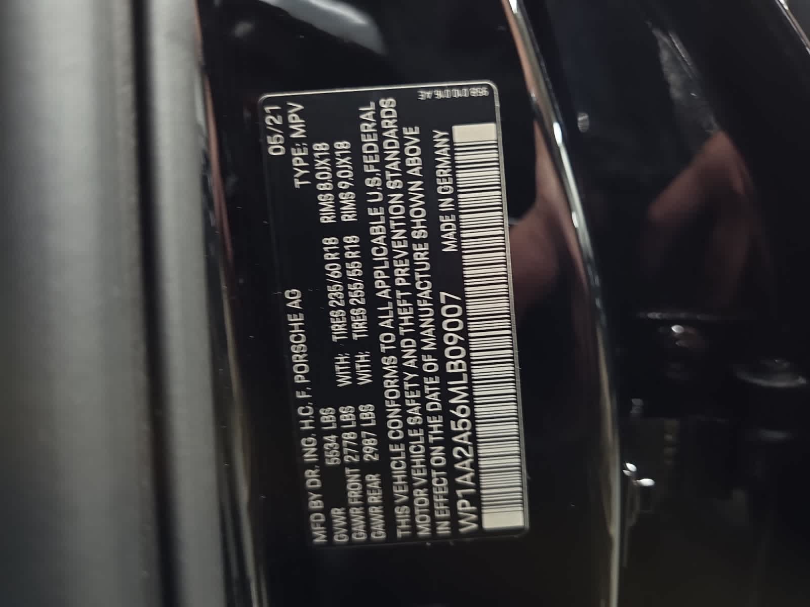 used 2021 Porsche Macan car, priced at $38,897