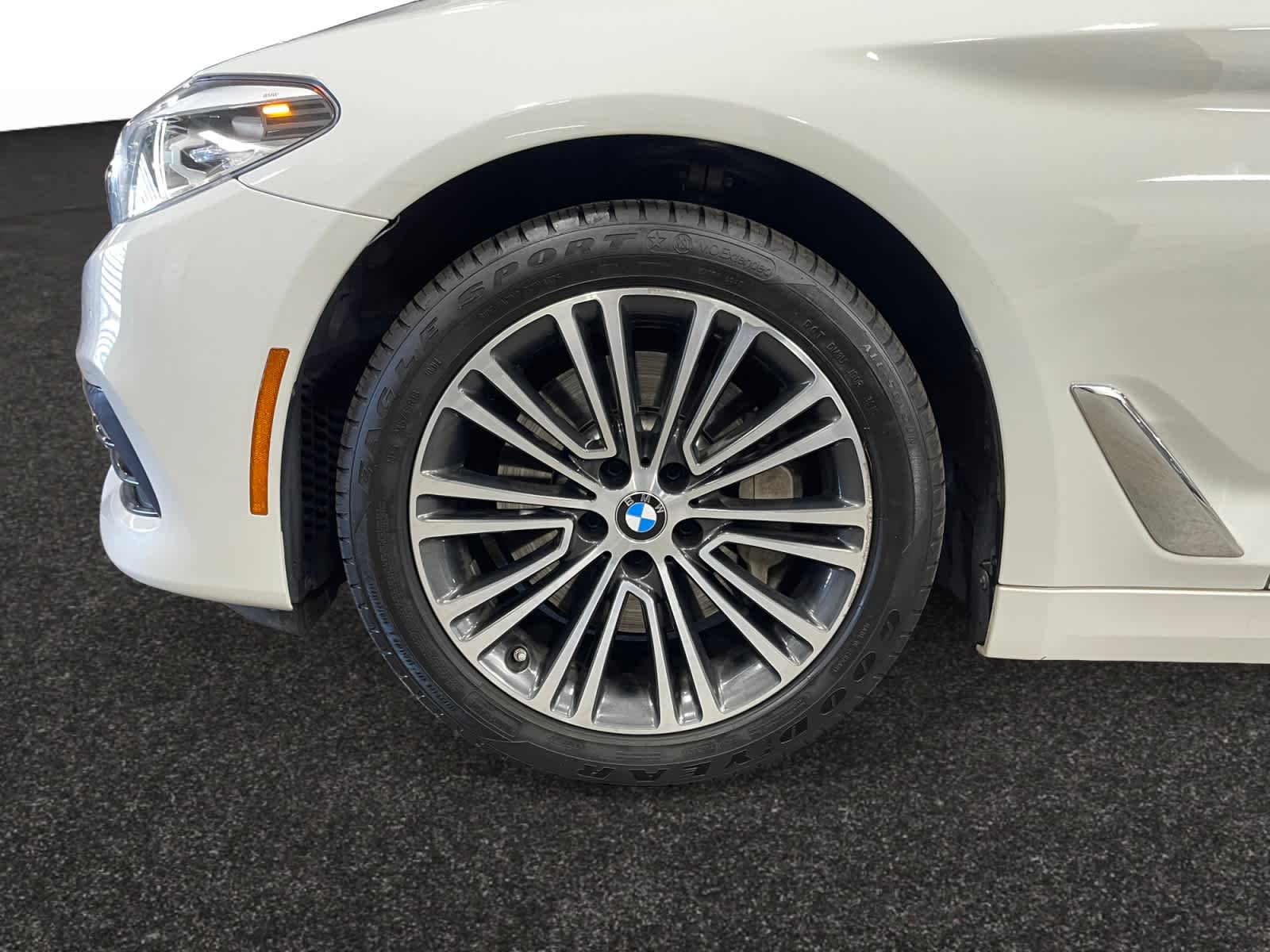 used 2020 BMW 530i car, priced at $26,197