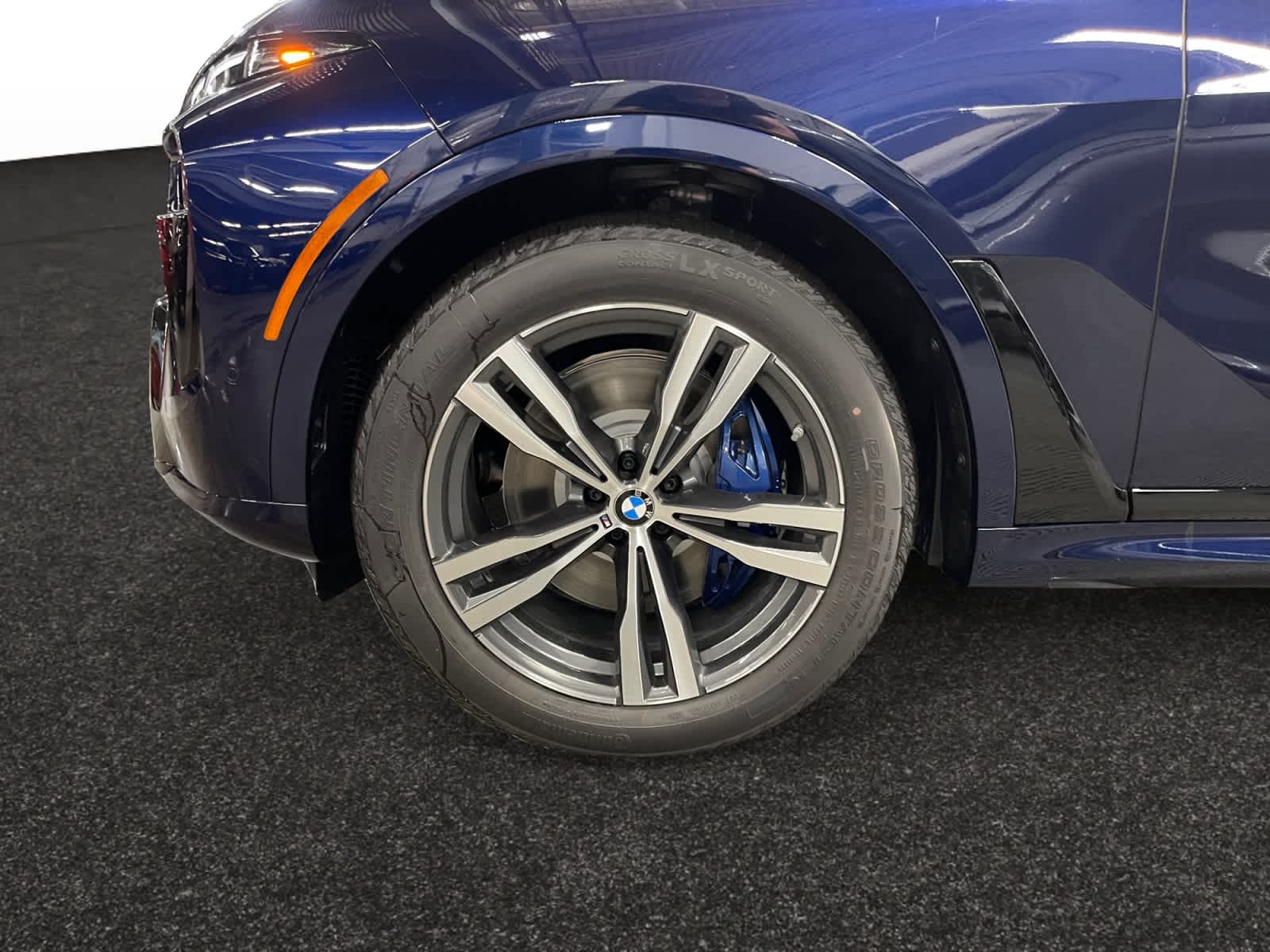 new 2026 BMW X7 car, priced at $125,330