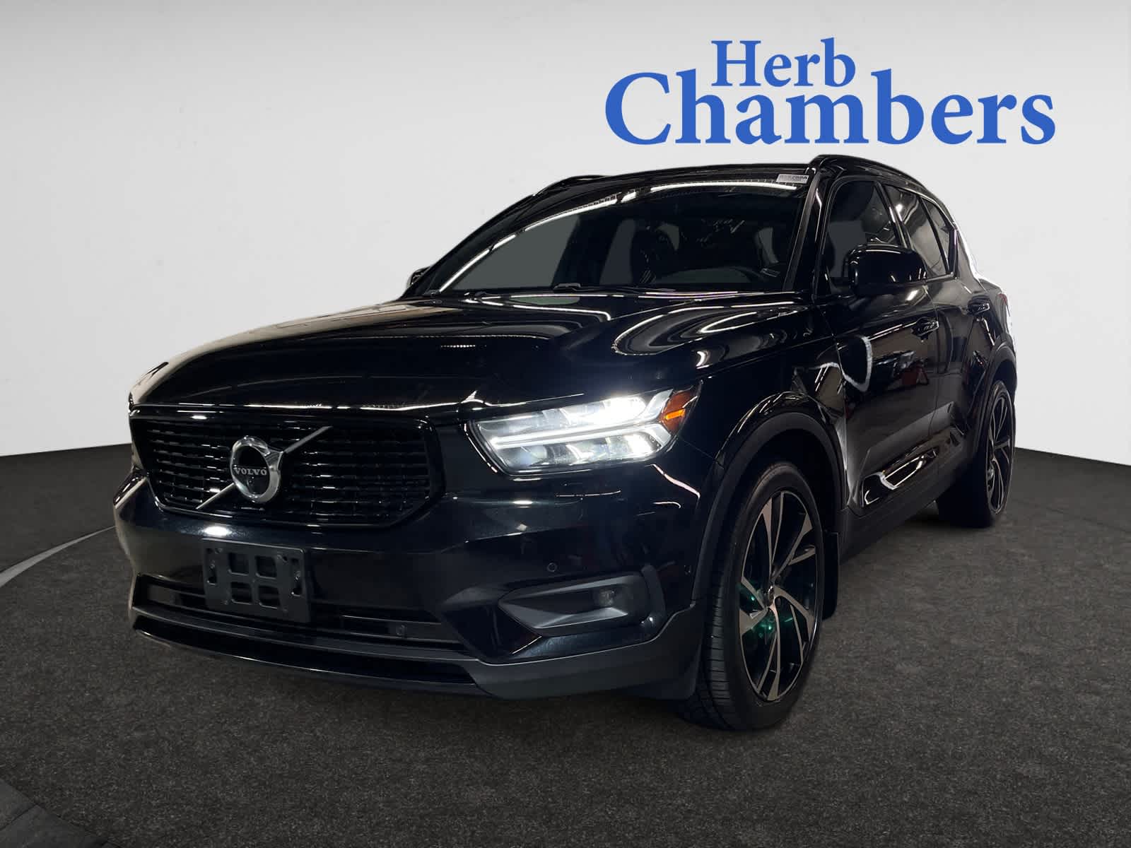 used 2022 Volvo XC40 car, priced at $23,498