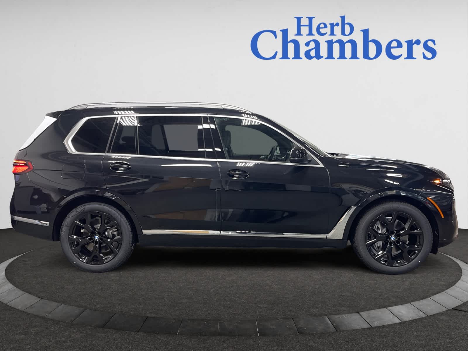new 2026 BMW X7 car, priced at $99,980