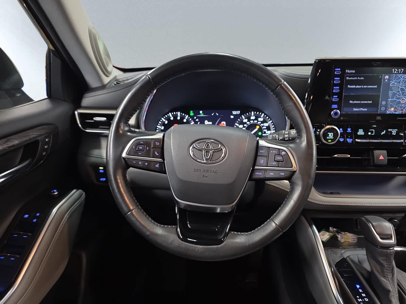 used 2020 Toyota Highlander car, priced at $34,997