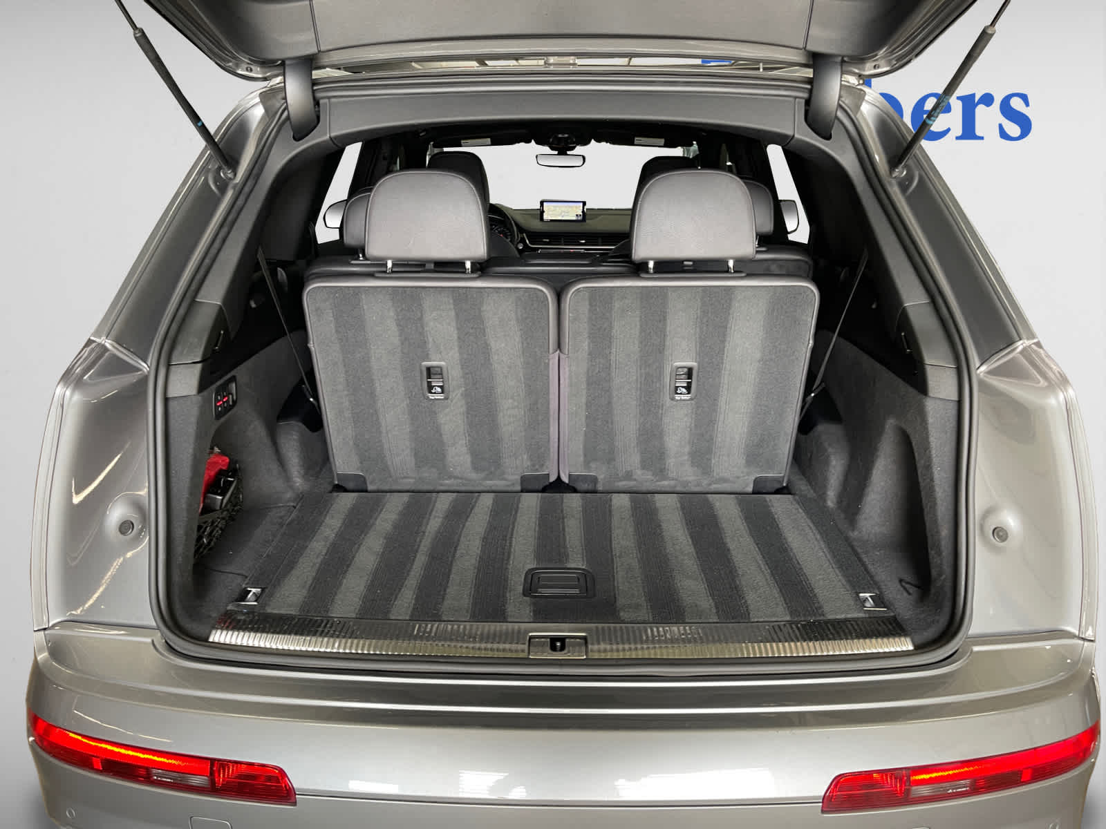 used 2017 Audi Q7 car, priced at $17,498