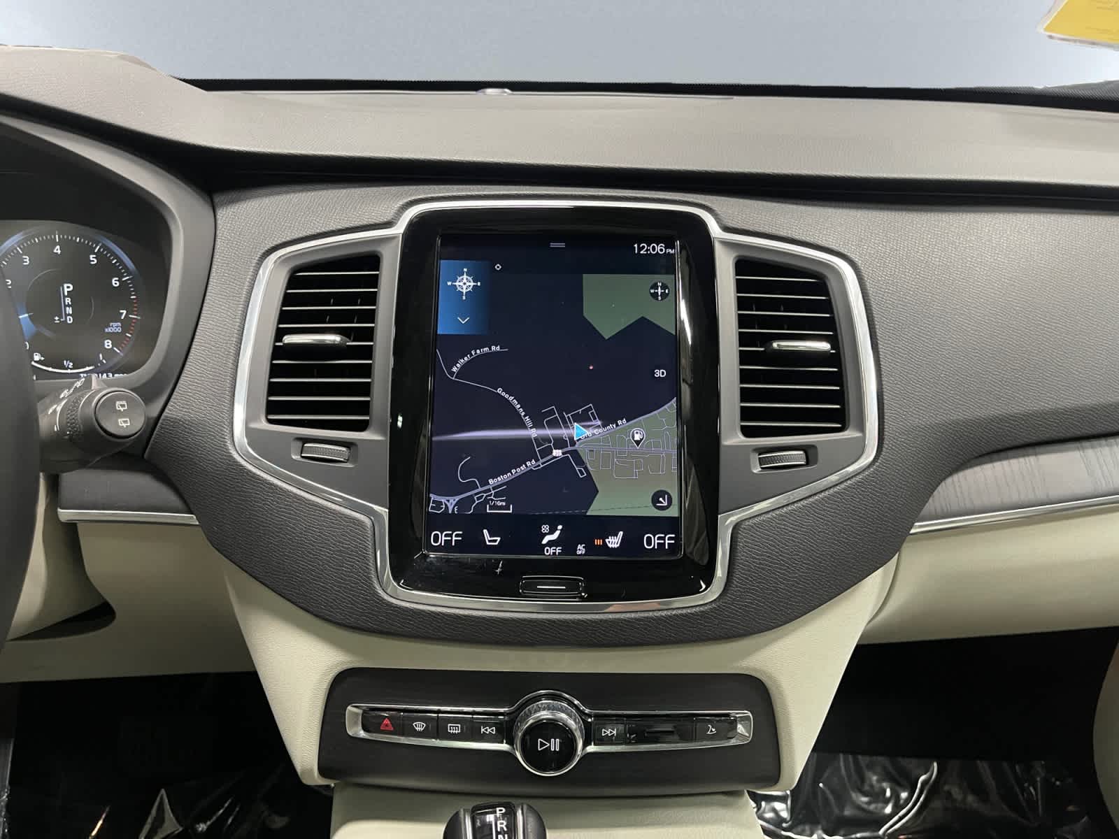 used 2020 Volvo XC90 car, priced at $26,997