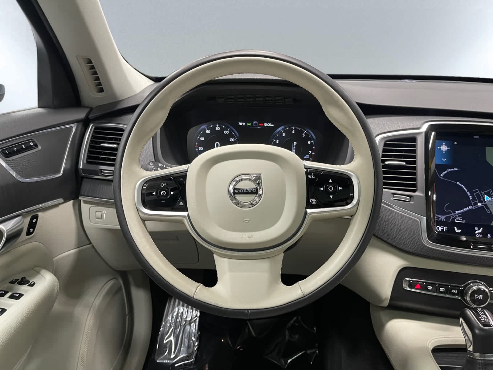 used 2020 Volvo XC90 car, priced at $26,997