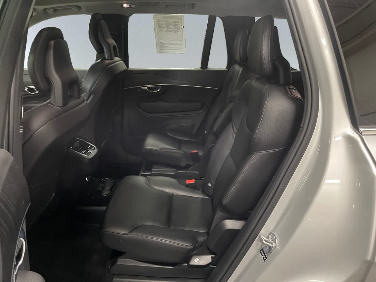 used 2020 Volvo XC90 car, priced at $25,397