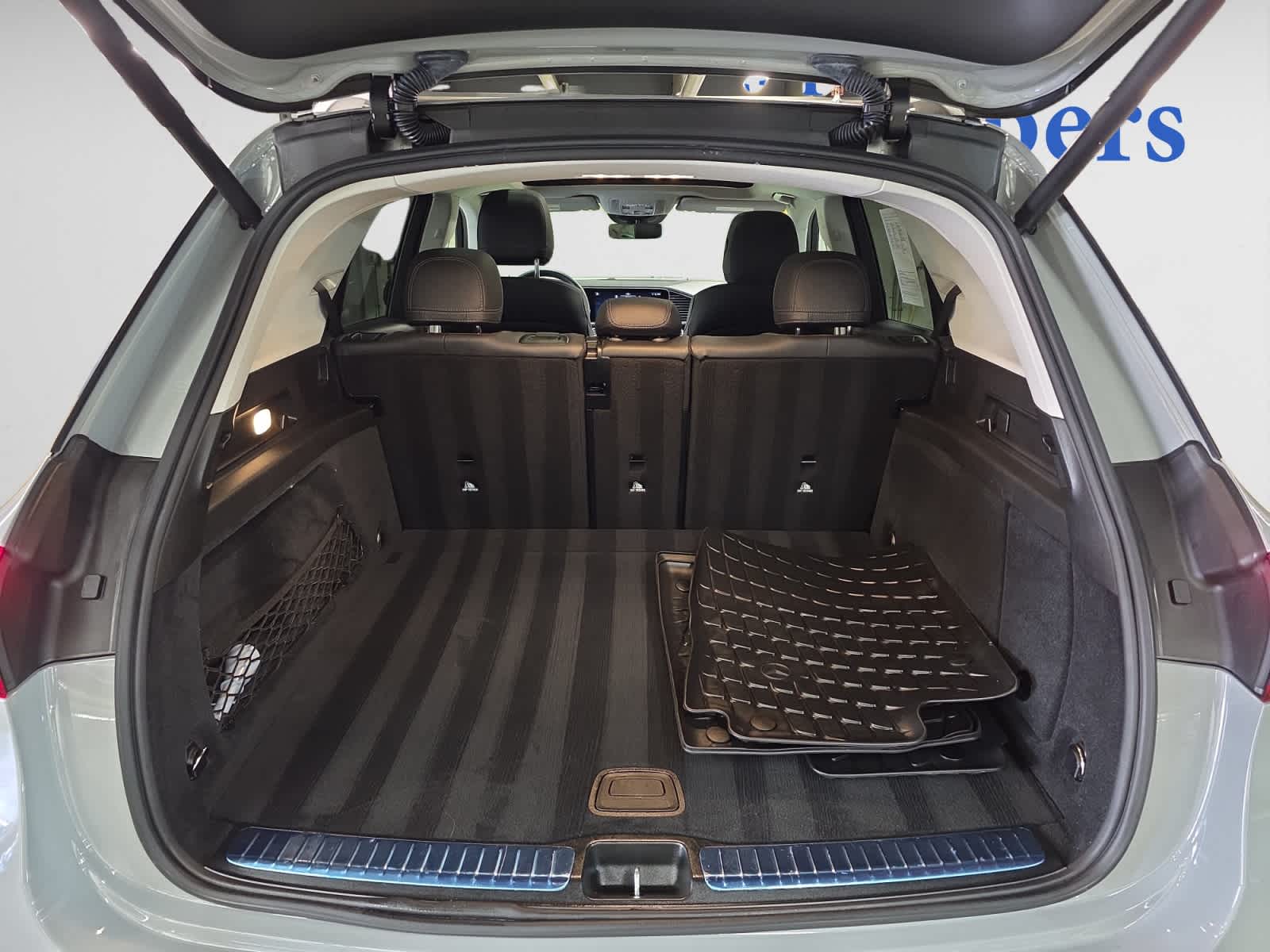 used 2024 Mercedes-Benz GLE 450 car, priced at $62,497