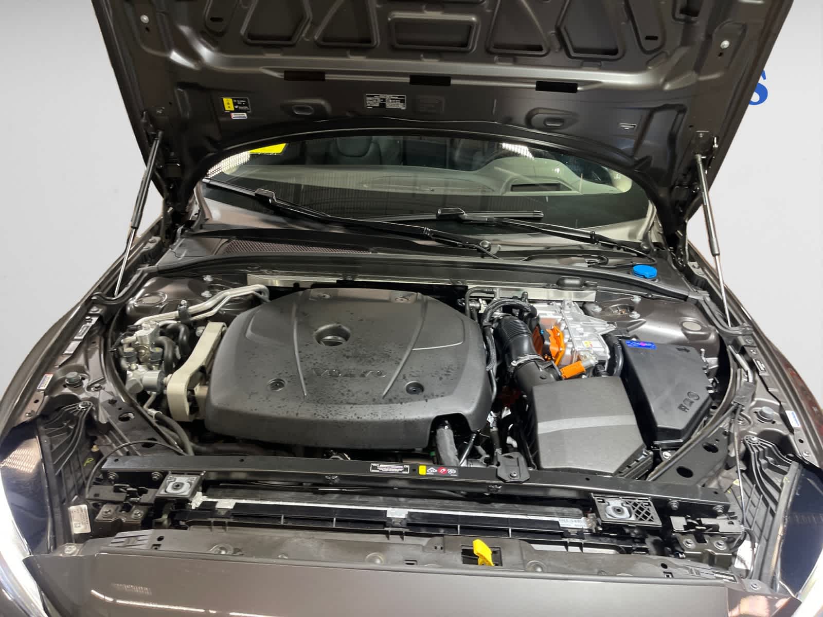 used 2023 Volvo S60 Recharge Plug-In Hybrid car, priced at $38,497