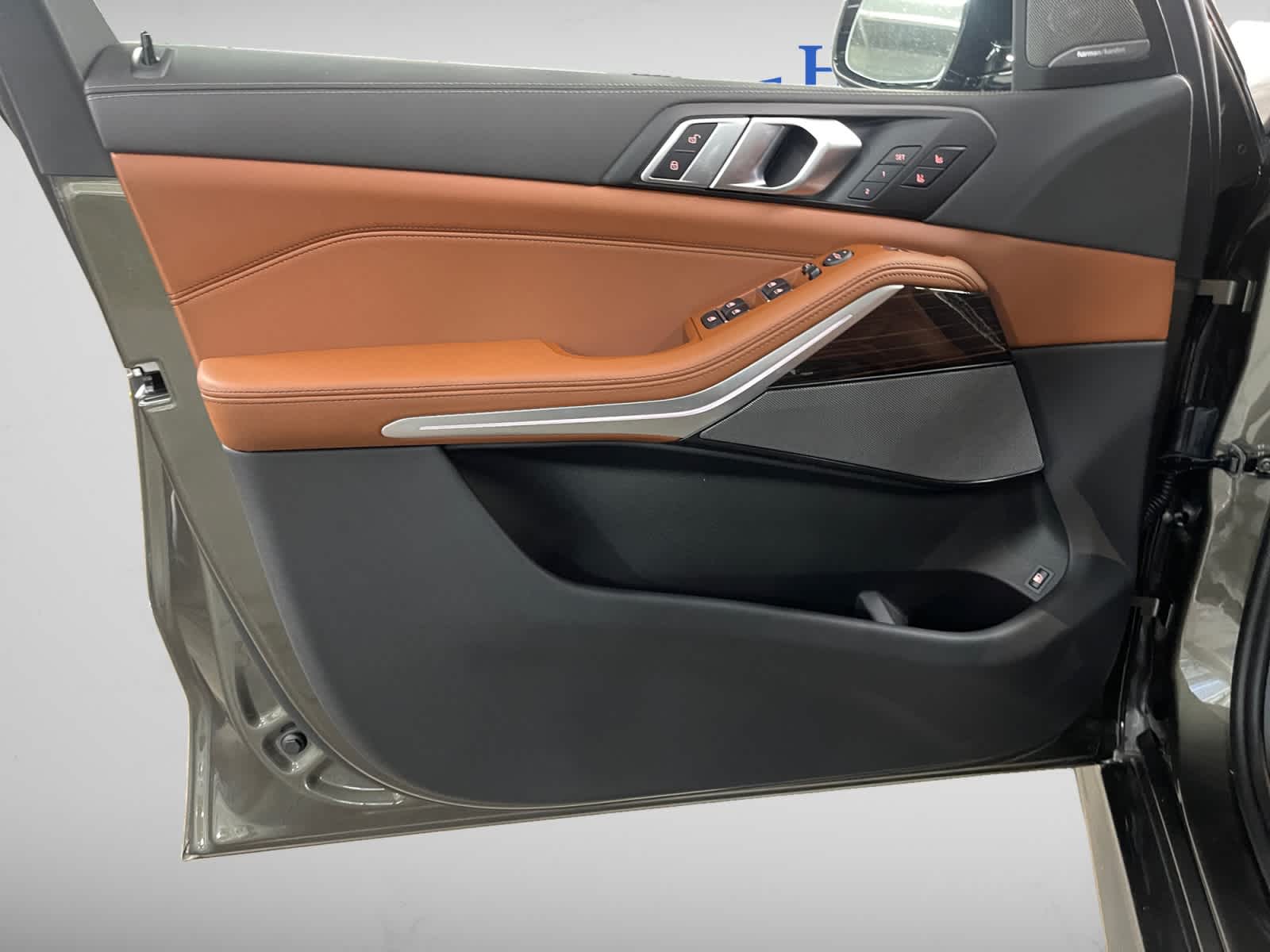 new 2026 BMW X5 PHEV car, priced at $92,775