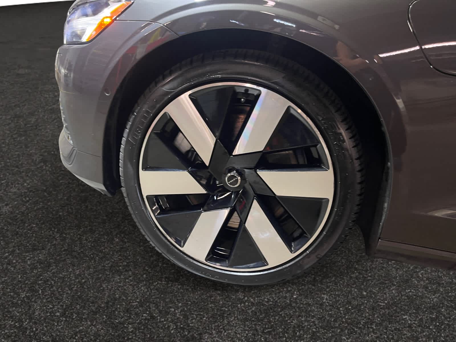 used 2023 Volvo S60 Recharge Plug-In Hybrid car, priced at $38,497