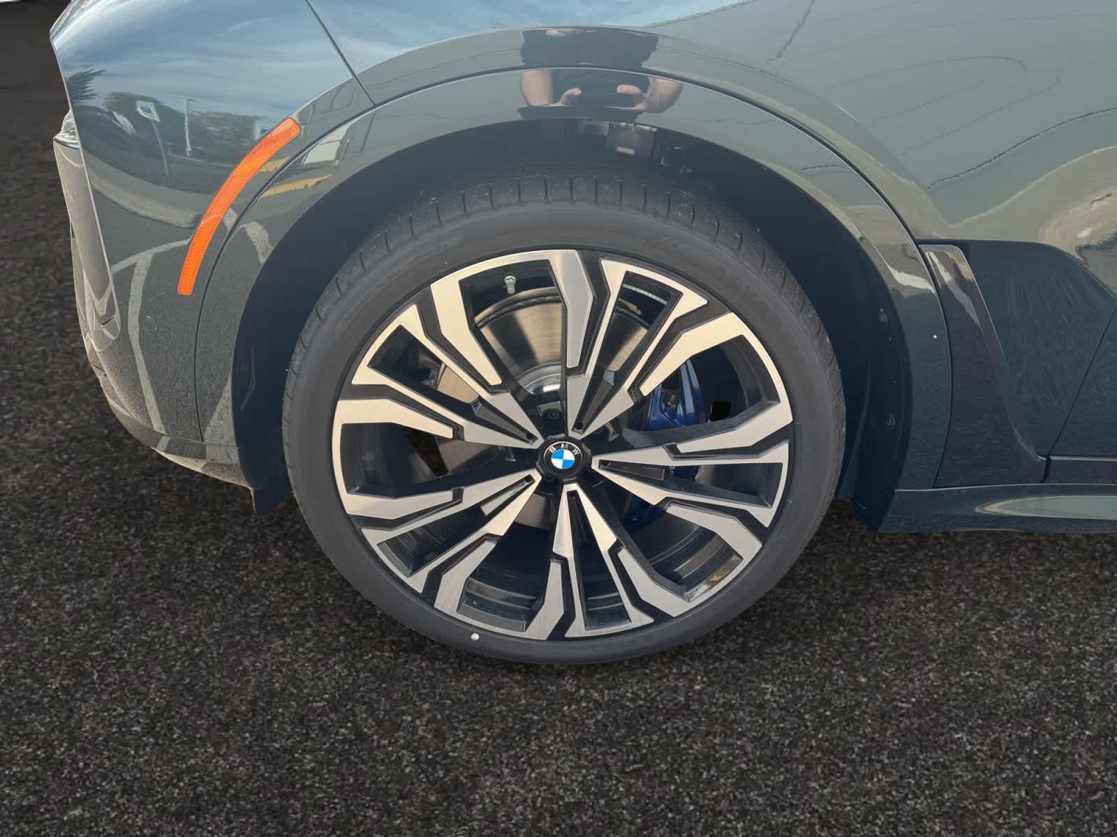 new 2026 BMW X7 car, priced at $136,510