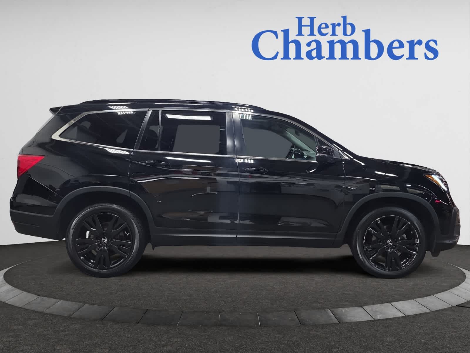 used 2021 Honda Pilot car, priced at $27,497