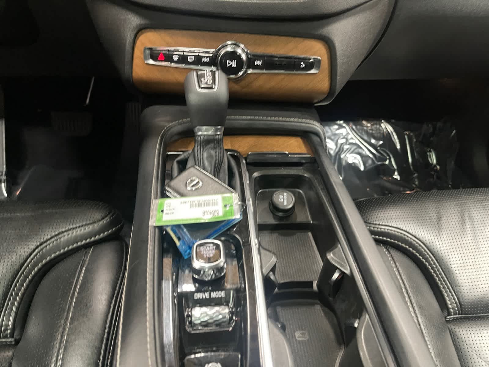 used 2020 Volvo XC90 car, priced at $26,497