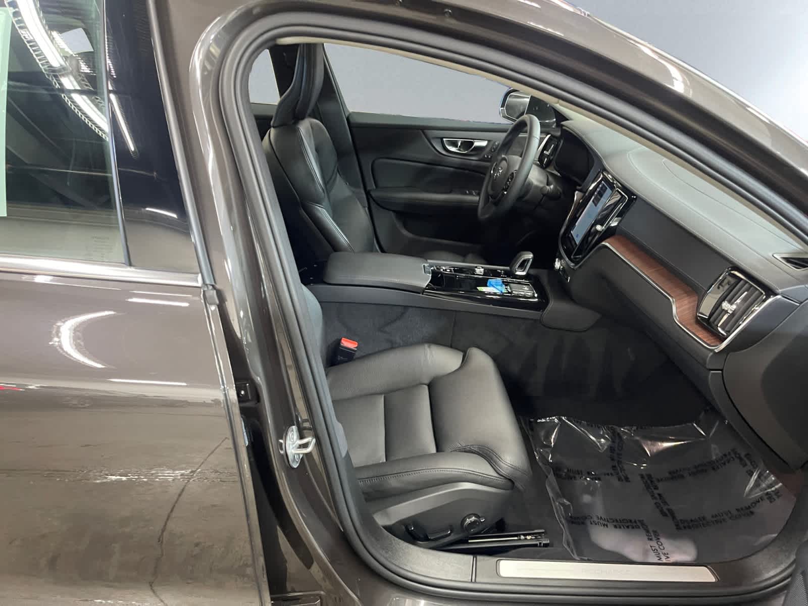 used 2023 Volvo S60 Recharge Plug-In Hybrid car, priced at $38,497