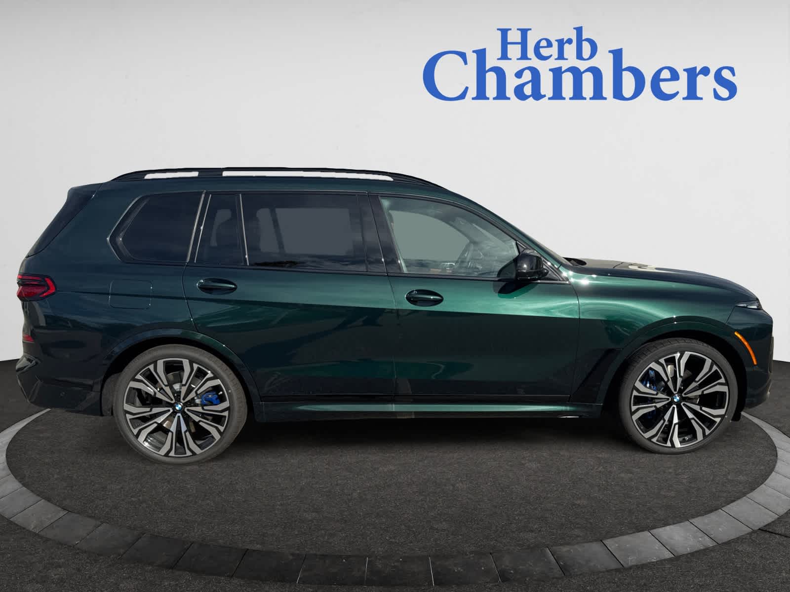 new 2026 BMW X7 car, priced at $136,510