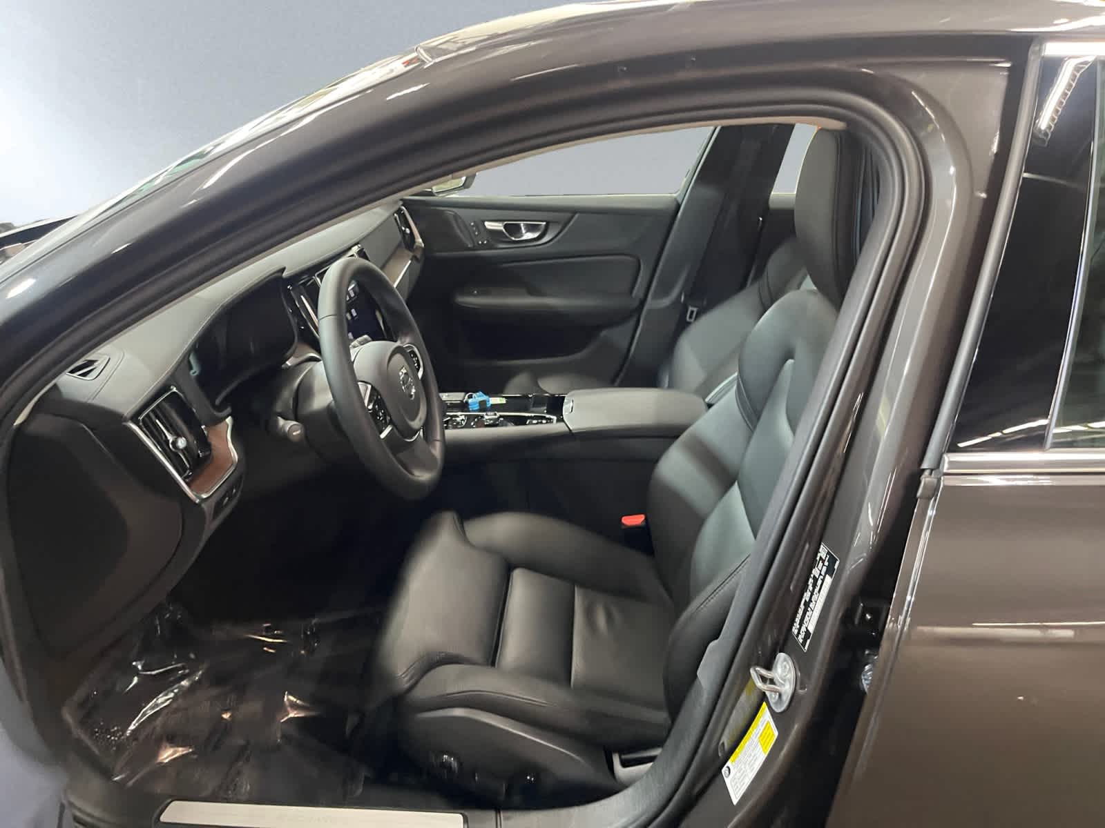 used 2023 Volvo S60 Recharge Plug-In Hybrid car, priced at $38,497