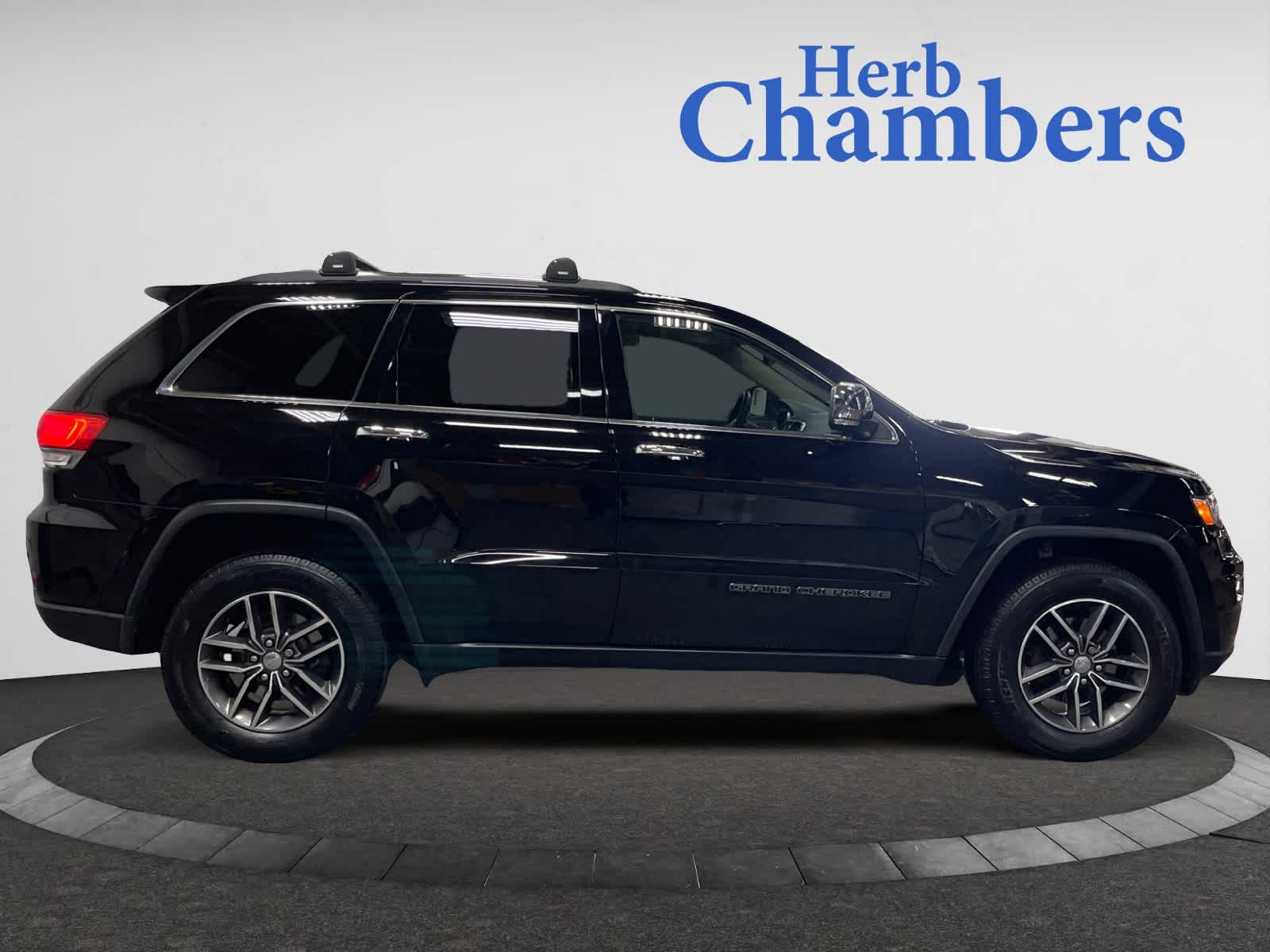 used 2017 Jeep Grand Cherokee car, priced at $13,897