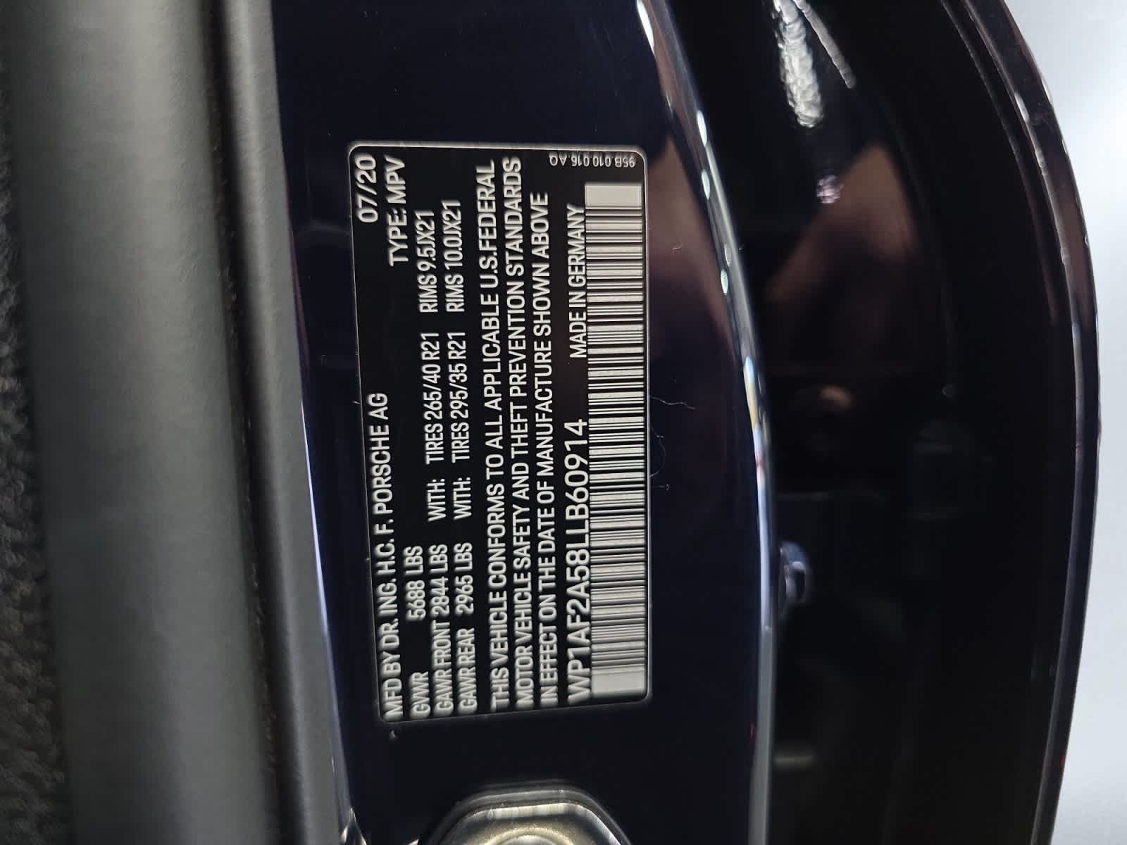 used 2020 Porsche Macan car, priced at $48,297