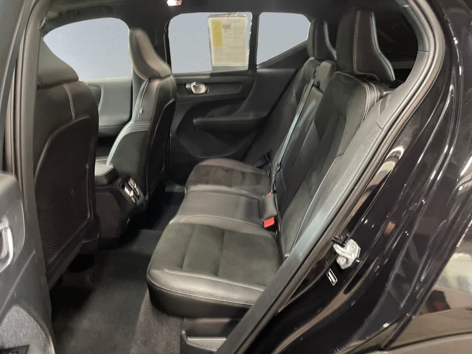 used 2022 Volvo XC40 car, priced at $23,498