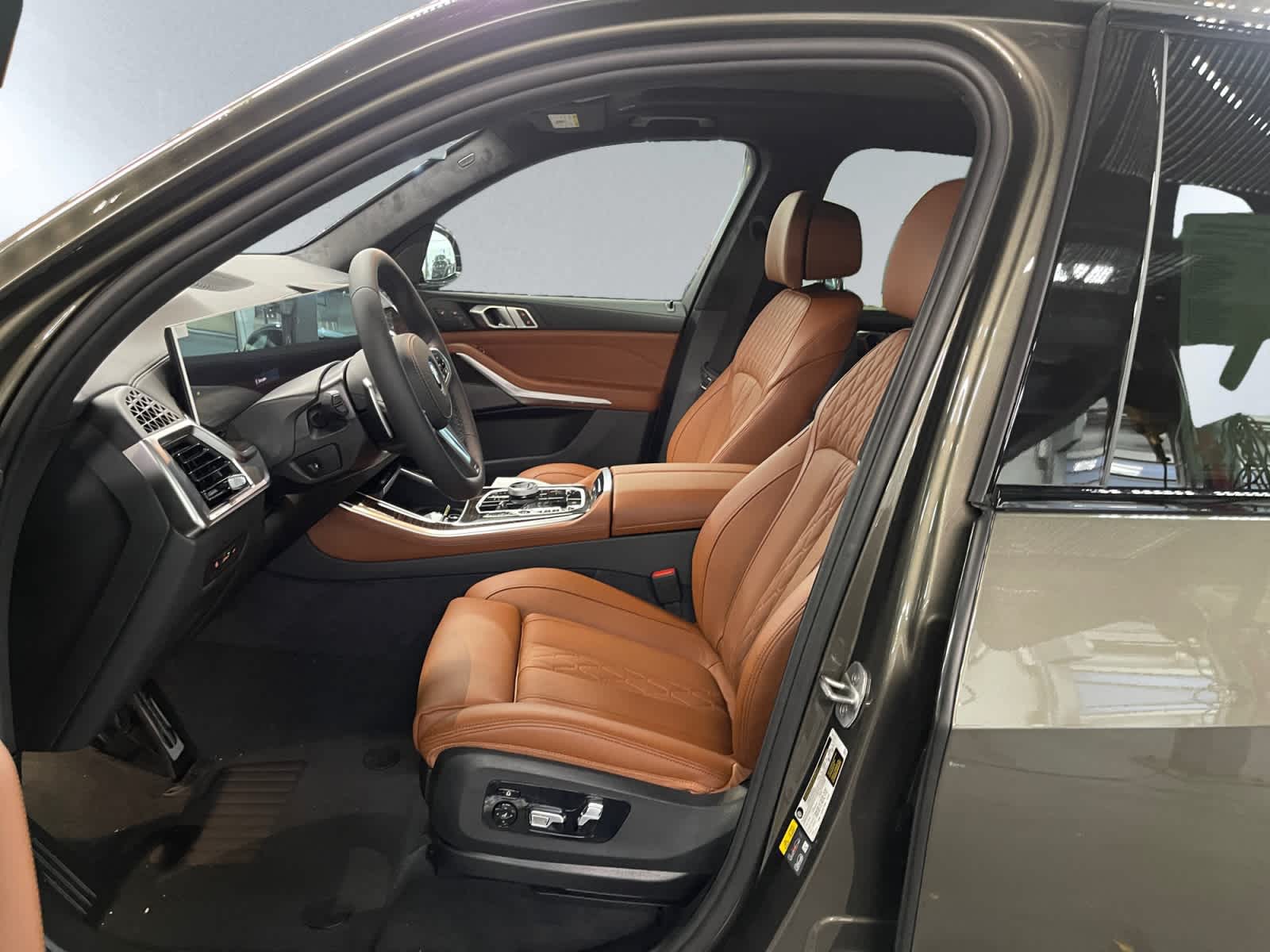 new 2026 BMW X5 PHEV car, priced at $92,775