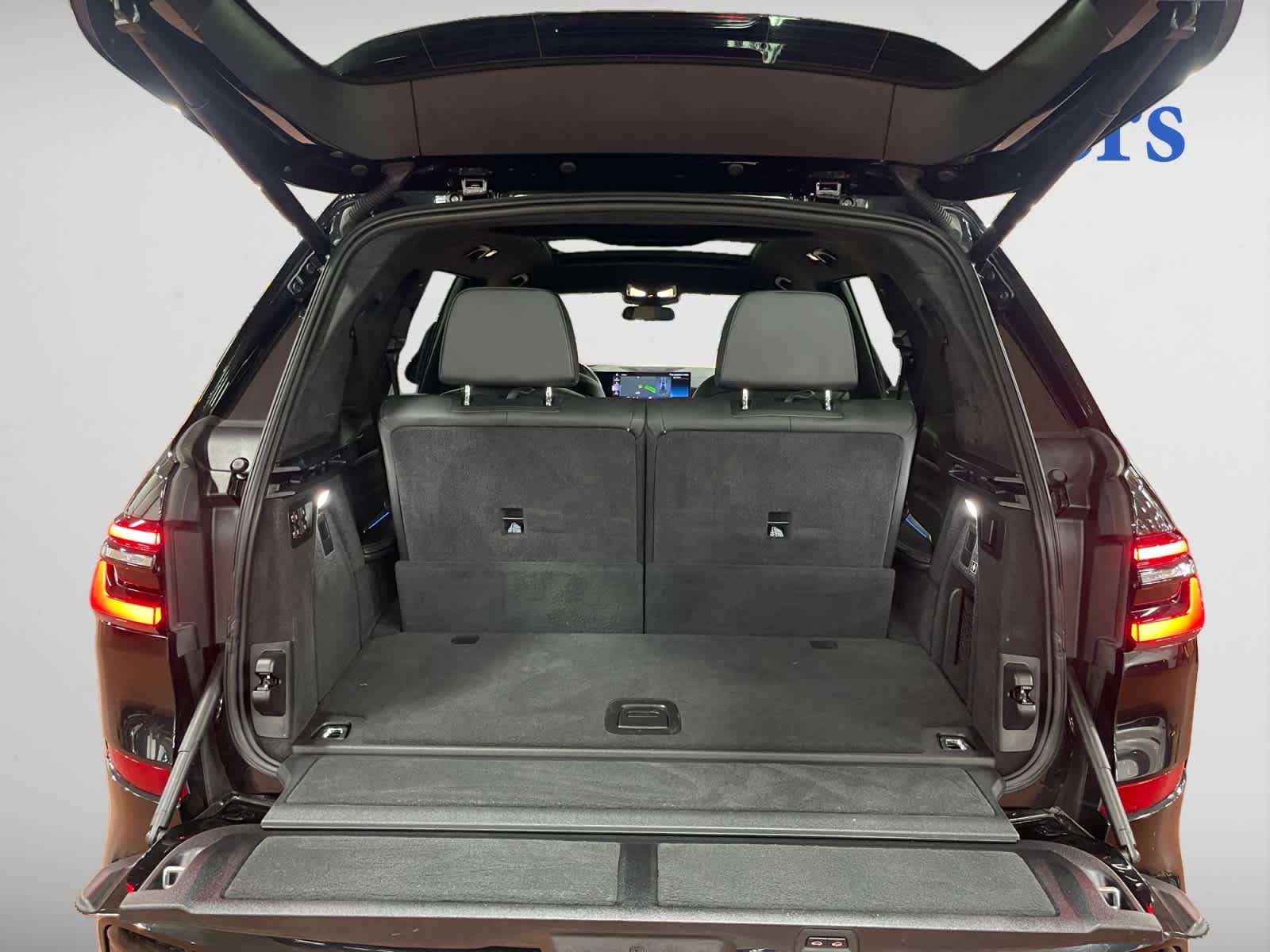 used 2023 BMW X7 car, priced at $66,997