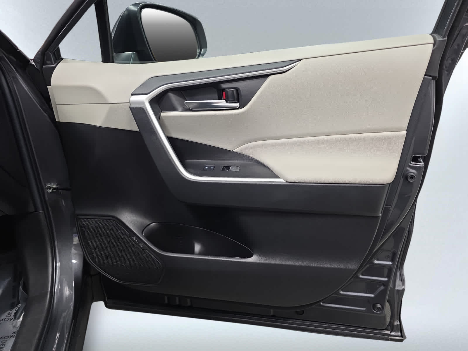 used 2022 Toyota RAV4 car, priced at $30,197