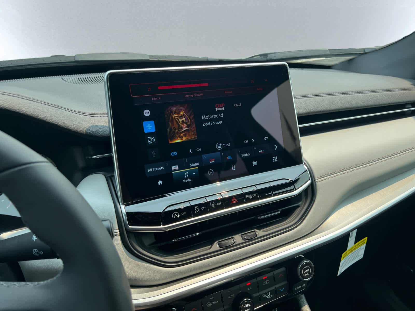 new 2025 Jeep Compass car, priced at $37,260