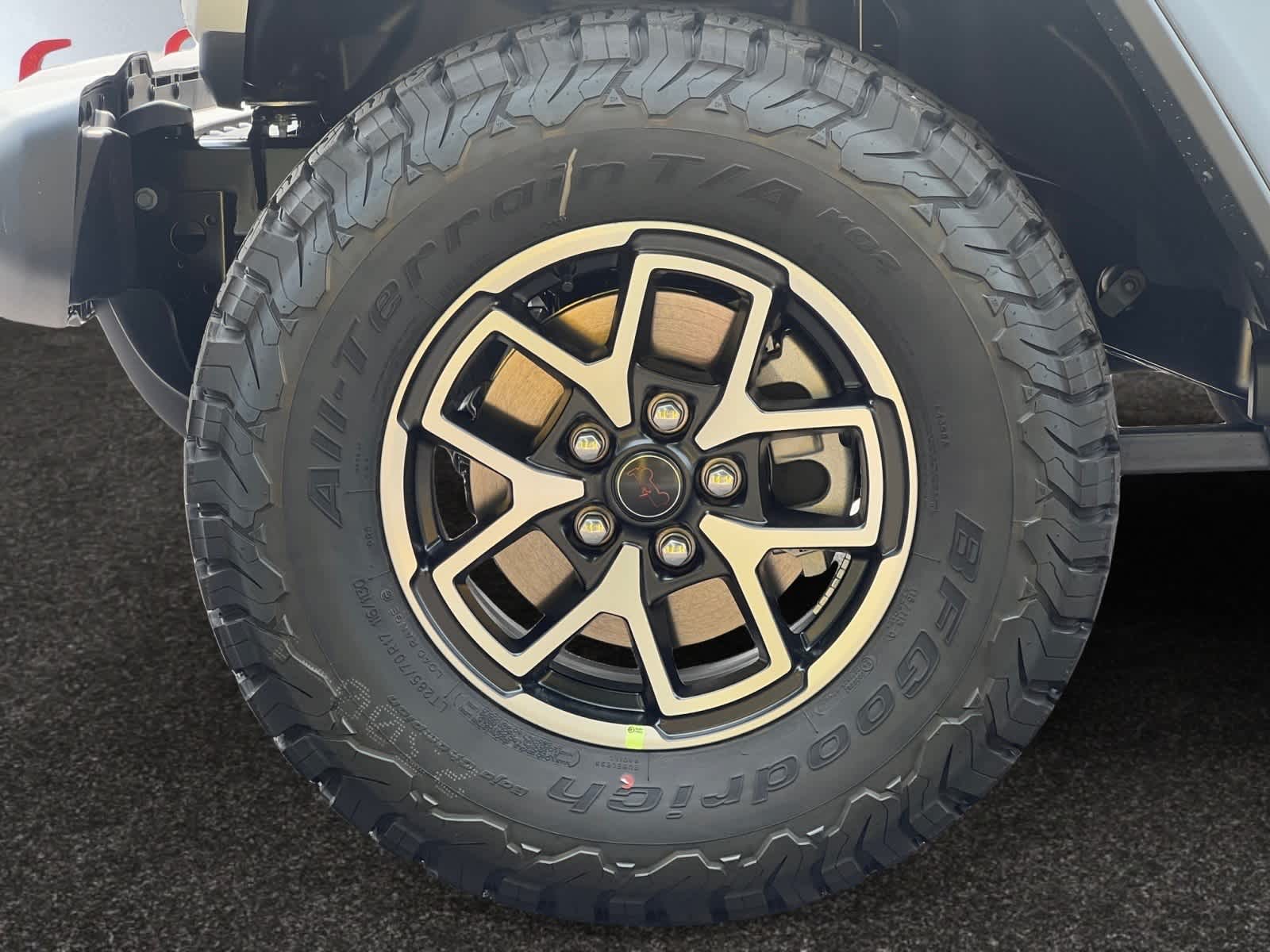 new 2025 Jeep Wrangler car, priced at $59,405