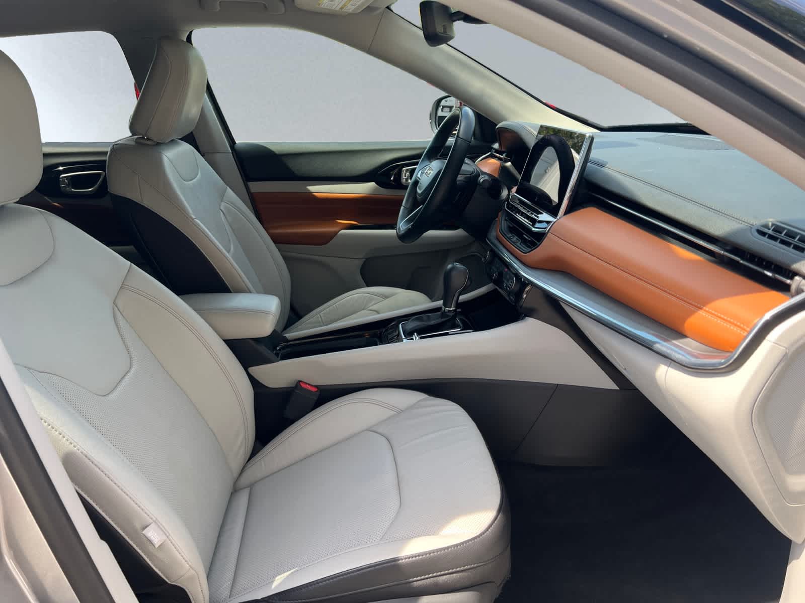 used 2022 Jeep Compass car, priced at $24,897