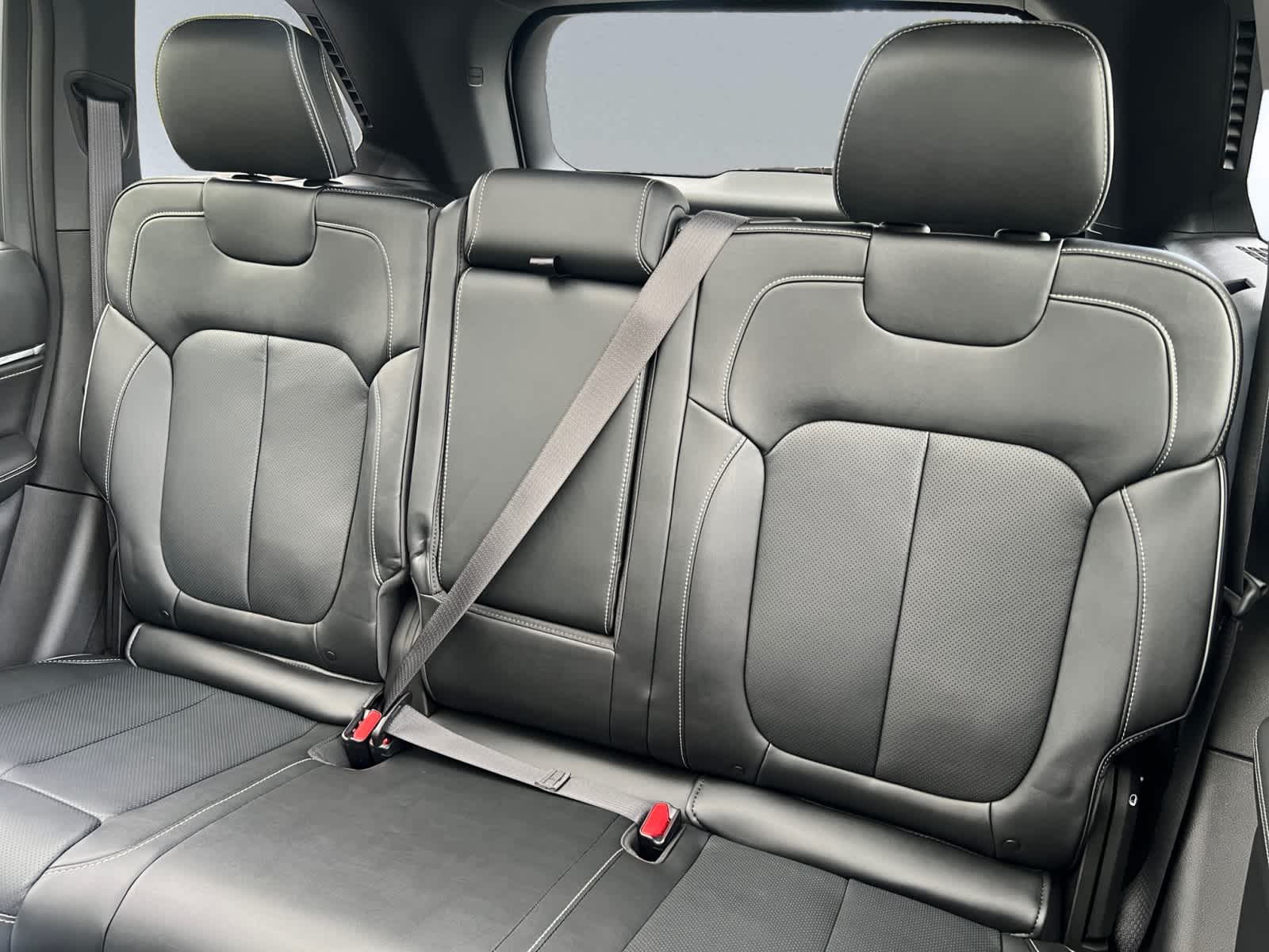 new 2025 Jeep Grand Cherokee car, priced at $64,530