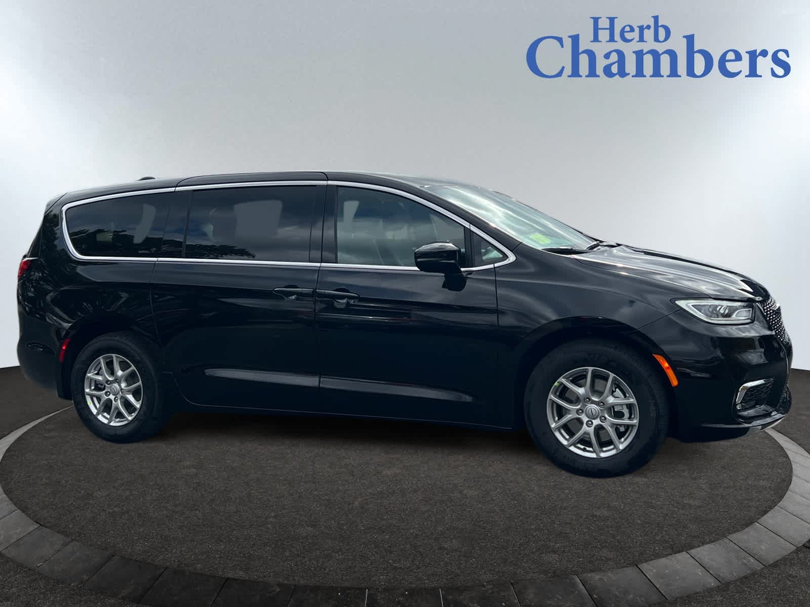 new 2026 Chrysler Pacifica car, priced at $45,865