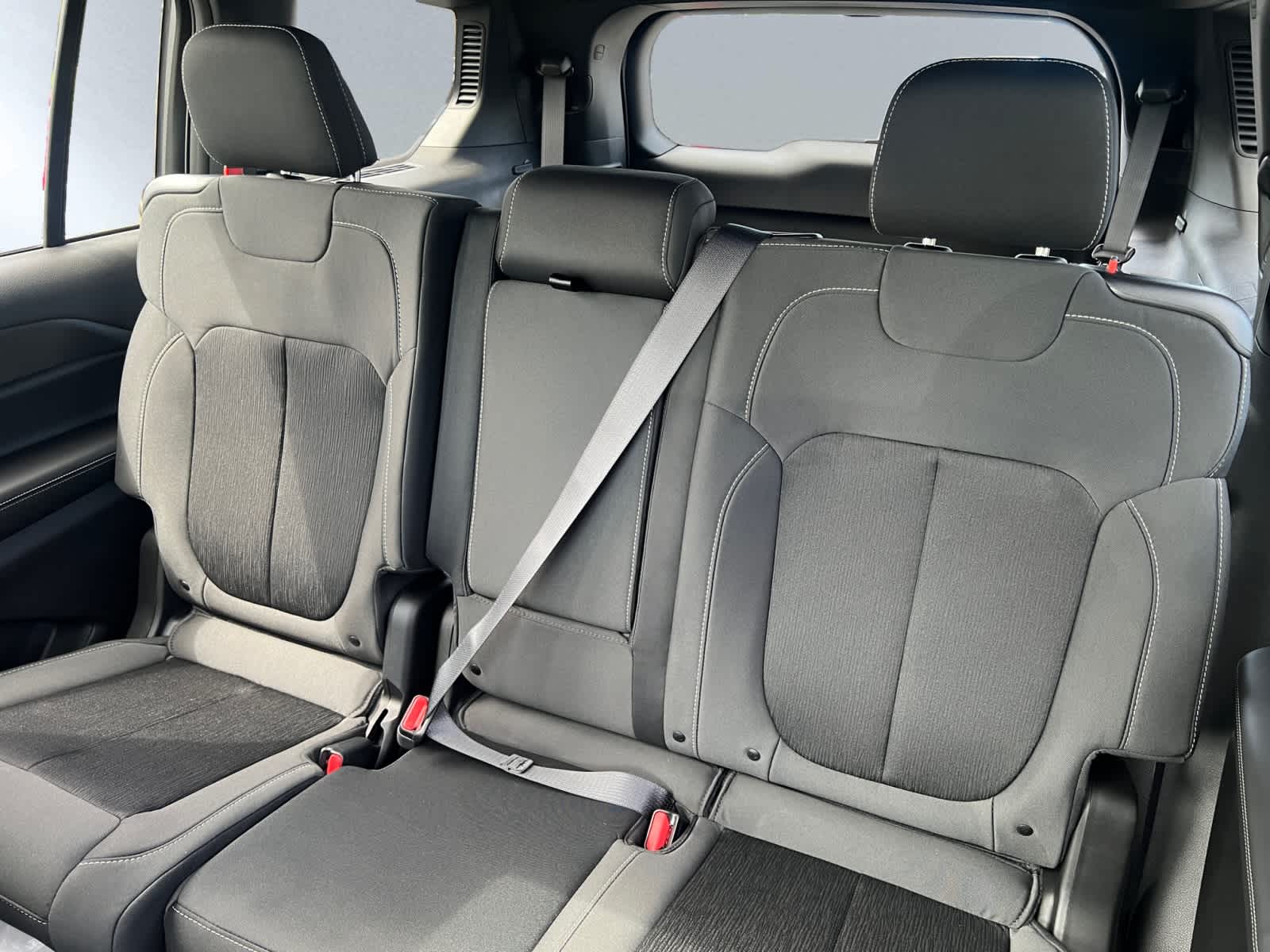new 2025 Jeep Grand Cherokee car, priced at $42,280