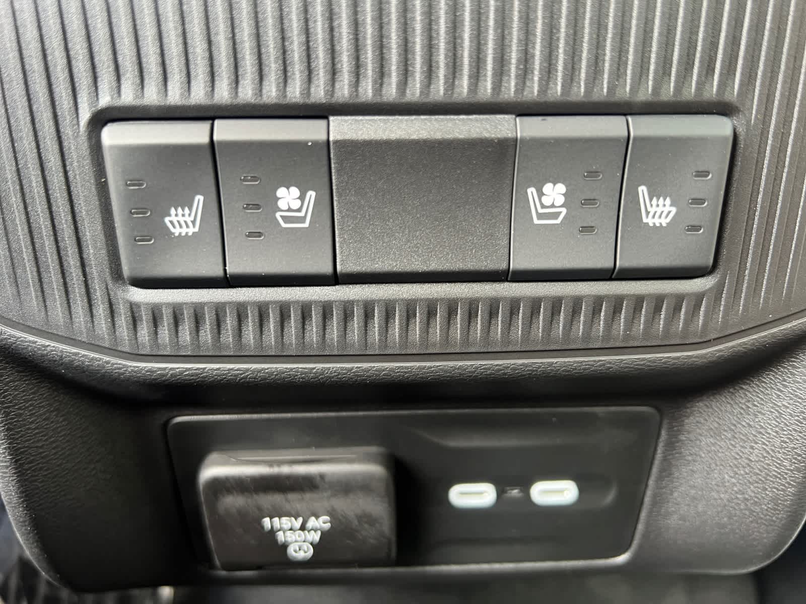 new 2025 Jeep Wagoneer S car, priced at $68,785