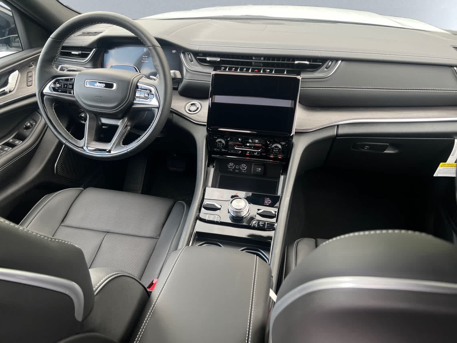 new 2025 Jeep Grand Cherokee car, priced at $64,530