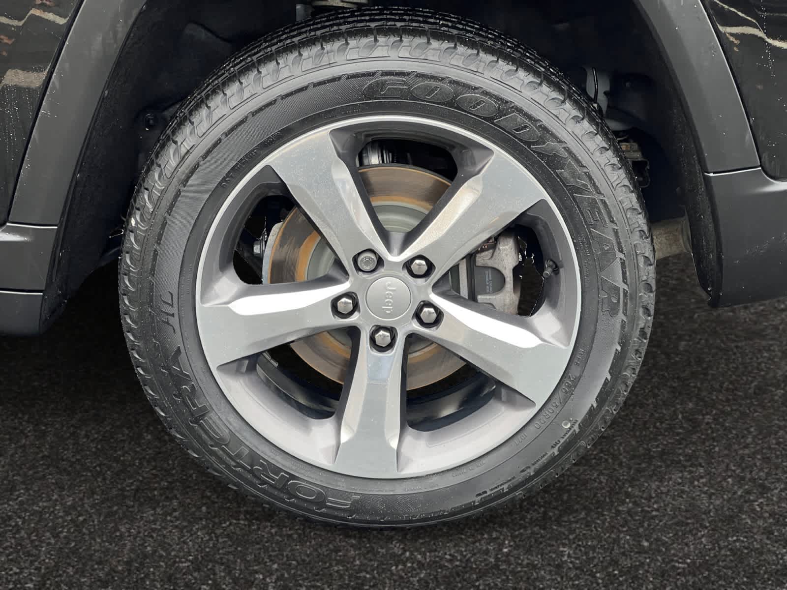 used 2021 Jeep Grand Cherokee L car, priced at $30,197