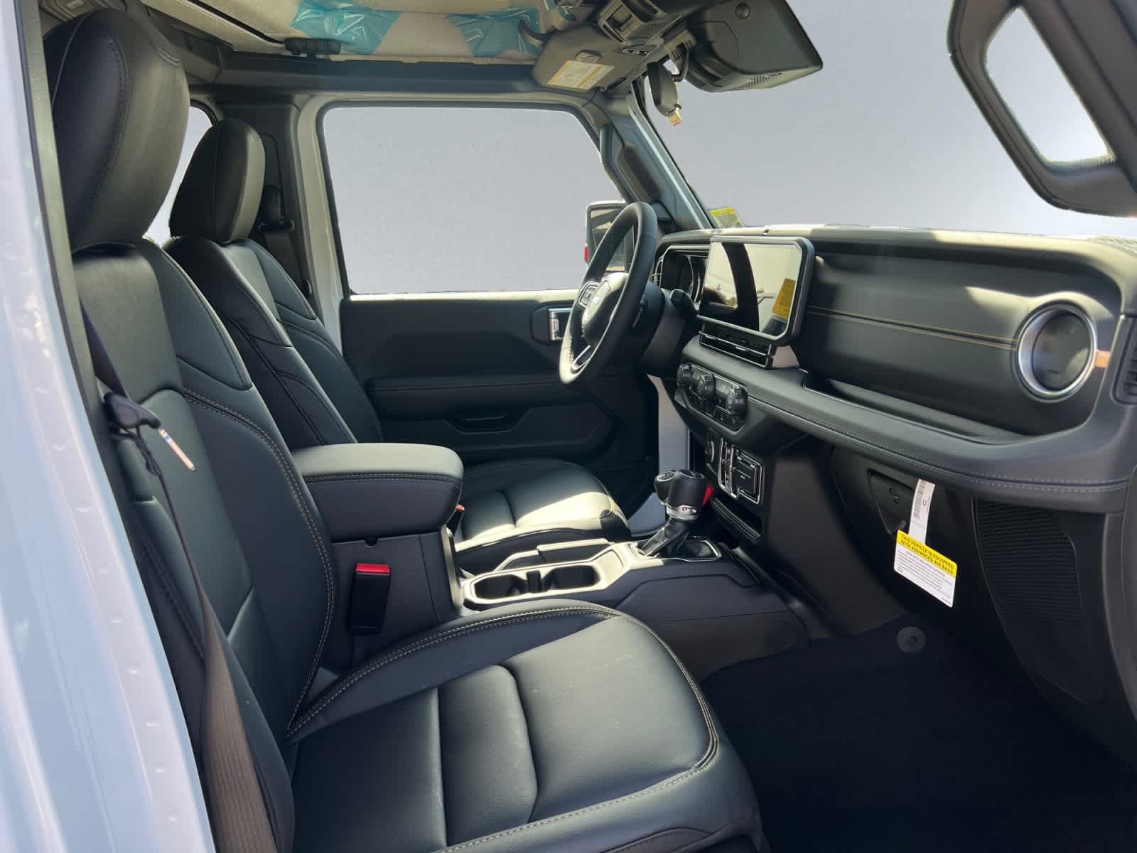 new 2025 Jeep Gladiator car, priced at $46,155