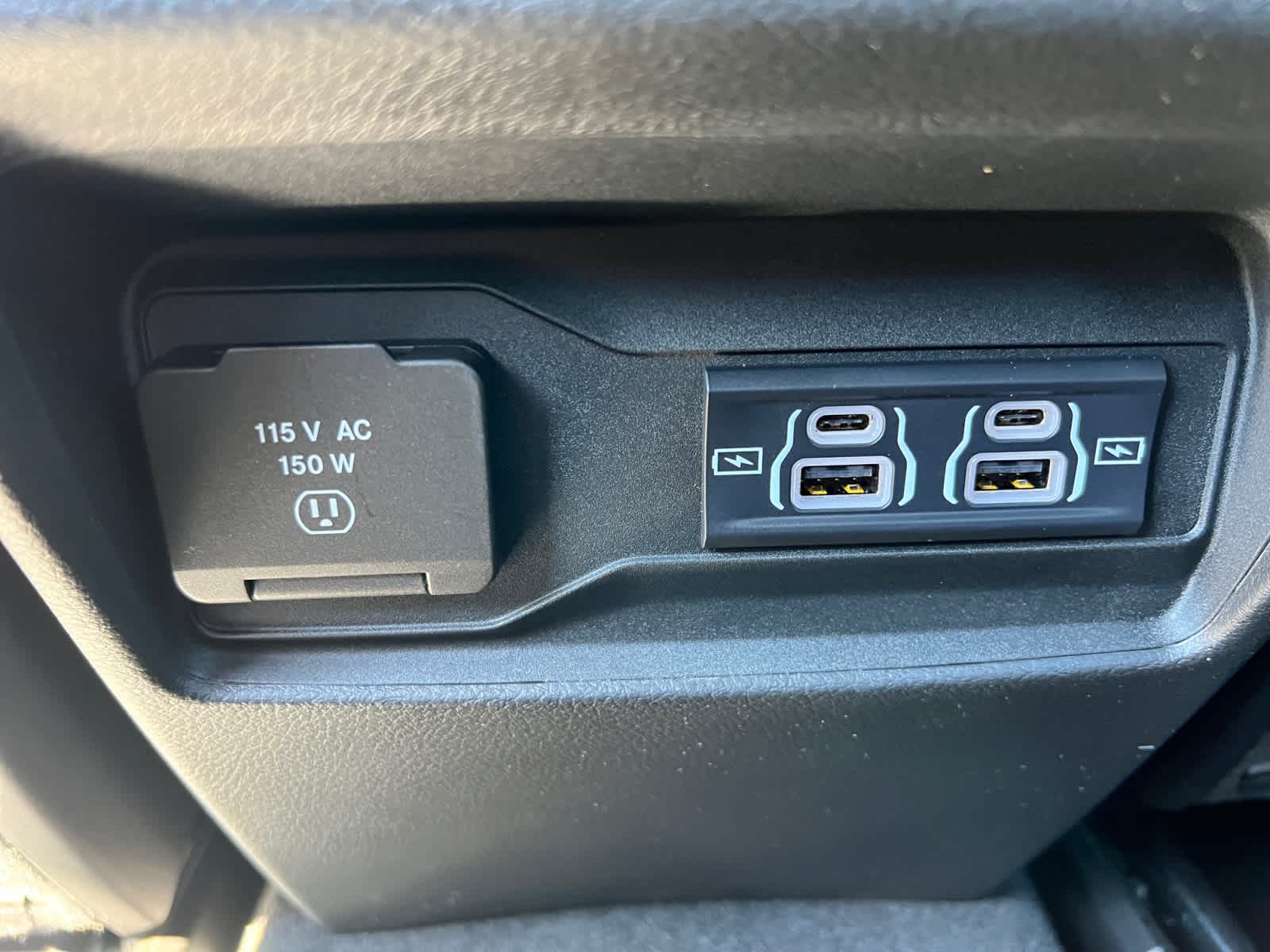 new 2025 Jeep Grand Cherokee car