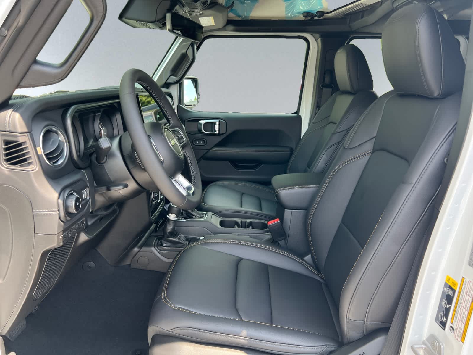 new 2025 Jeep Wrangler car, priced at $56,620