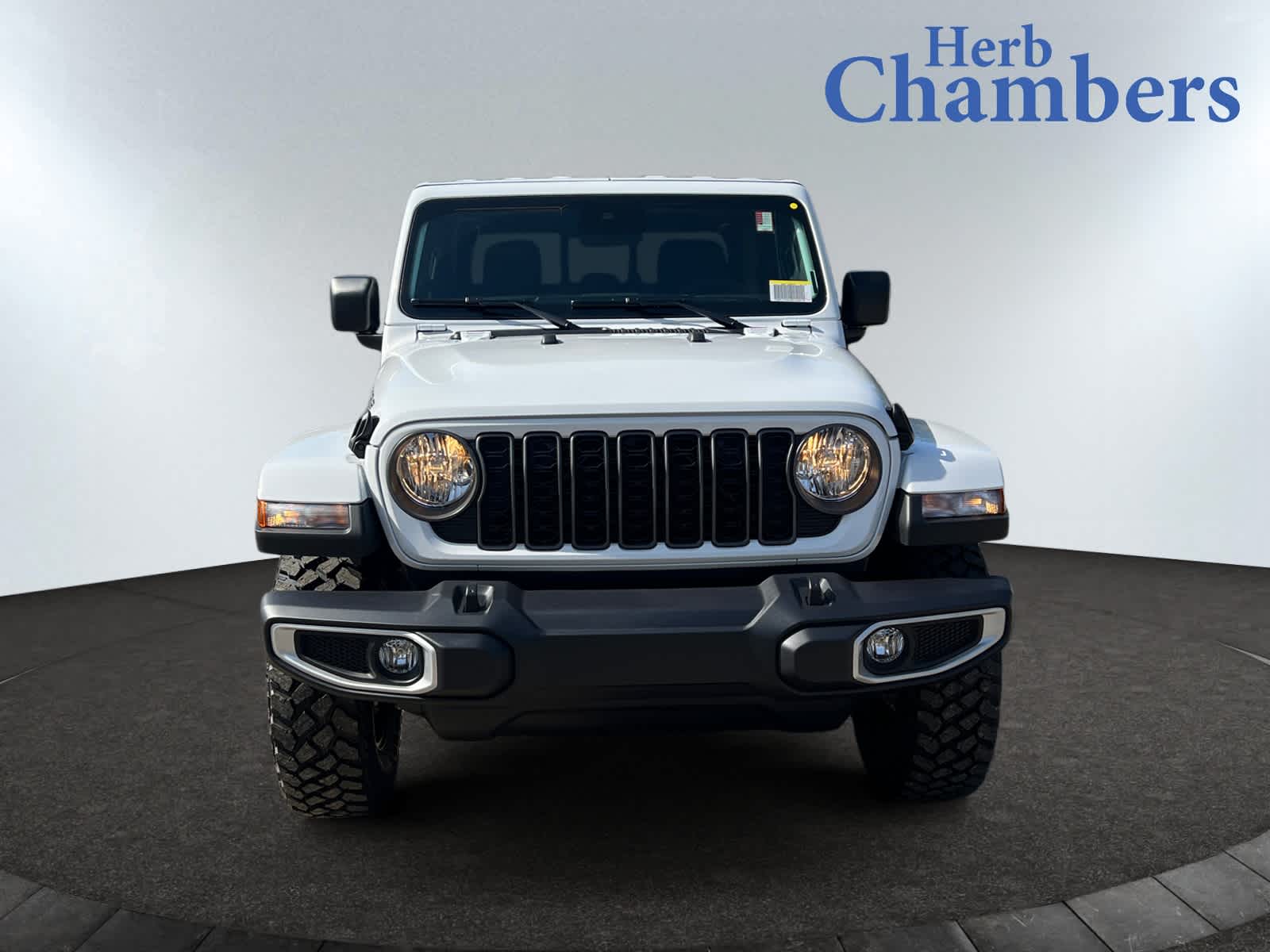 new 2025 Jeep Gladiator car, priced at $46,155