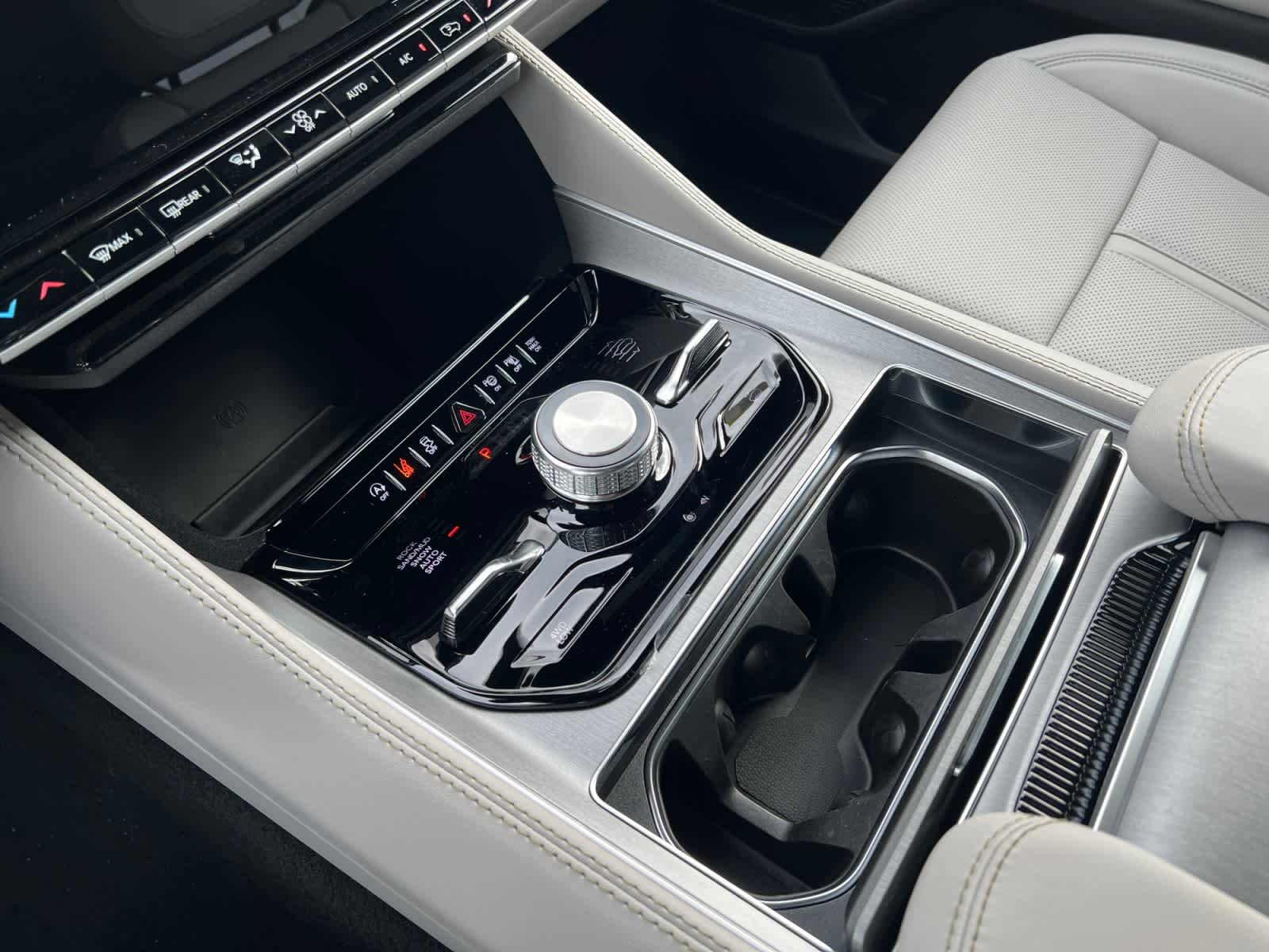 new 2025 Jeep Wagoneer car, priced at $72,530